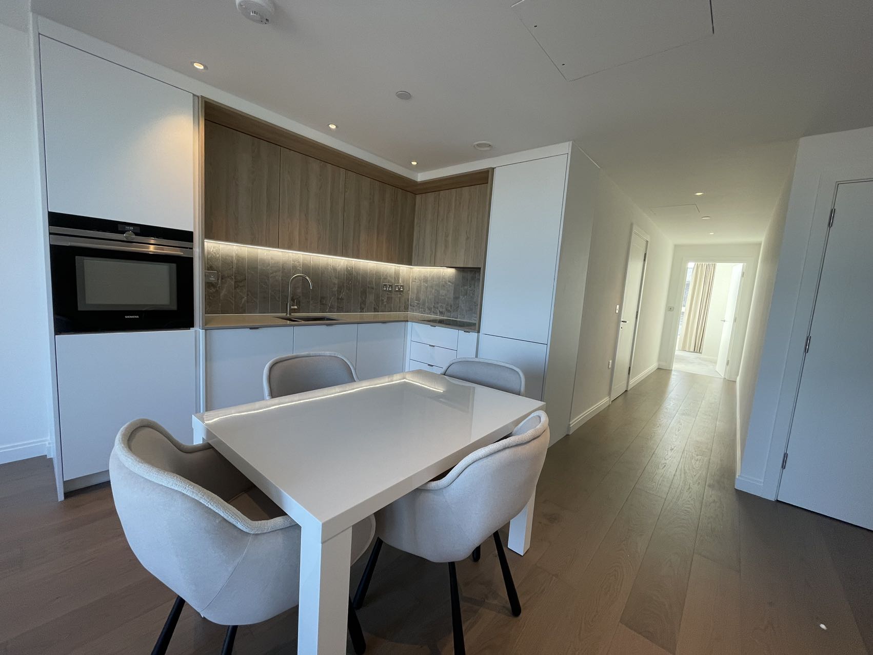 藍莎集團 | 英國置產一站式服務