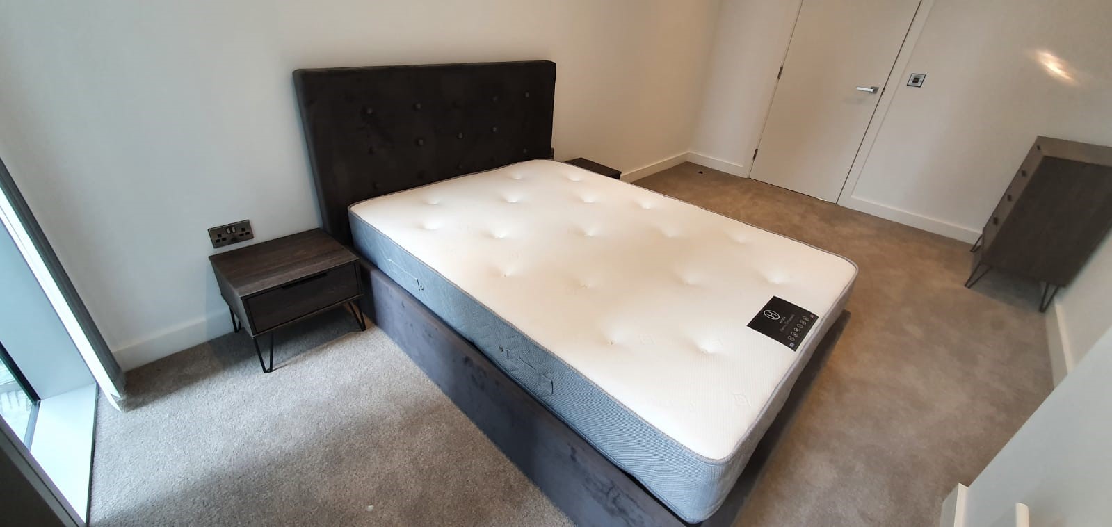 Lansha Group - UK Real Estate, UK Property Agency | One stop shop for buying and purchasing properties in the UK