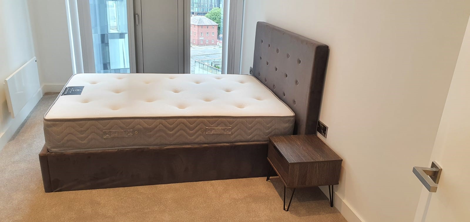 Lansha Group - UK Real Estate, UK Property Agency | One stop shop for buying and purchasing properties in the UK