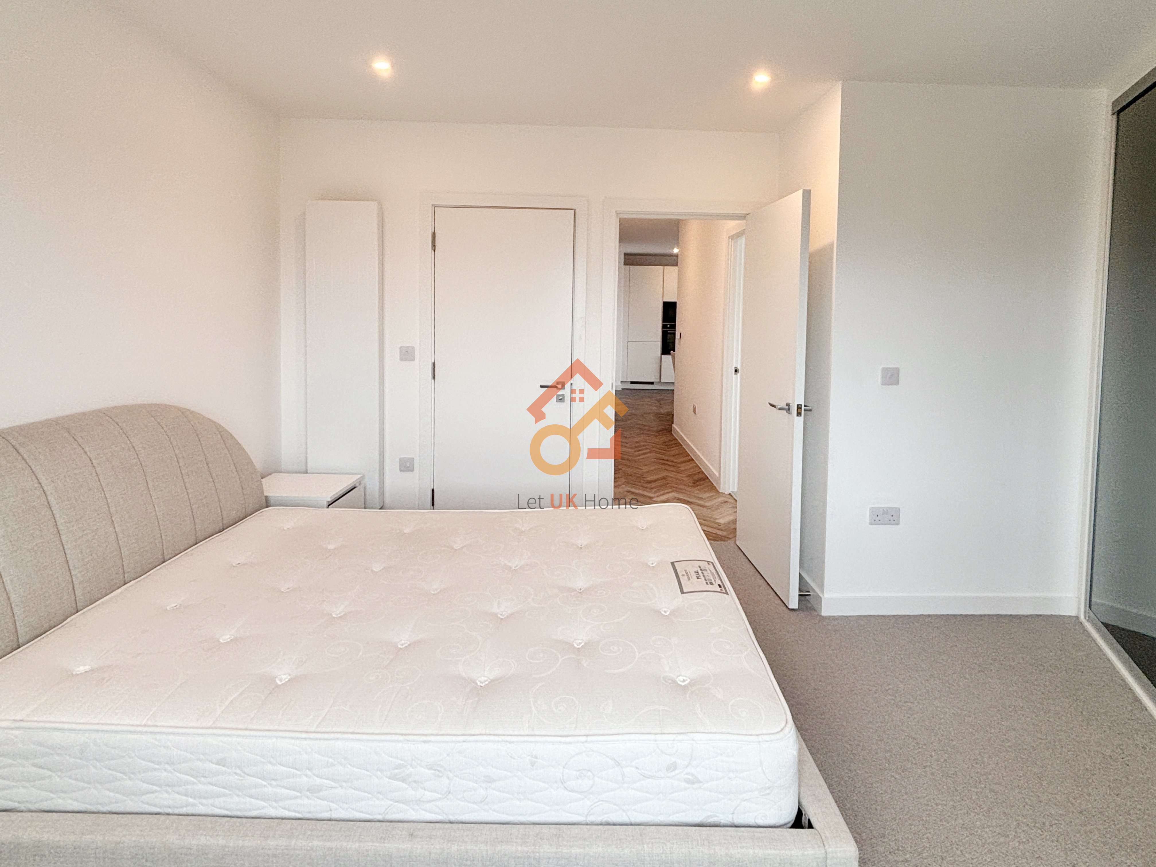 藍莎集團 | 英國置產一站式服務