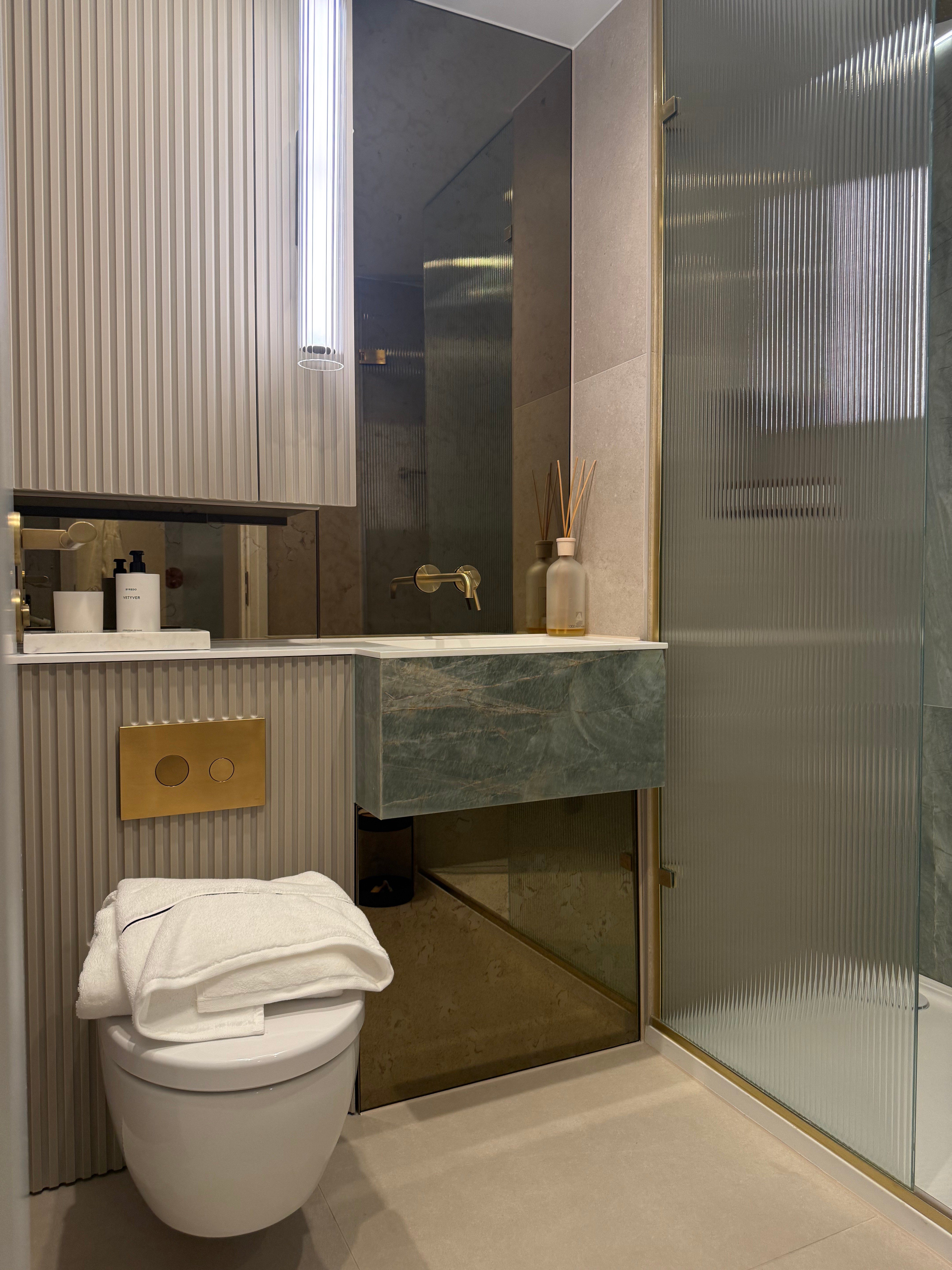 藍莎集團 - 英國樓盤、英國物業代理 | 英國買樓置業一站式服務