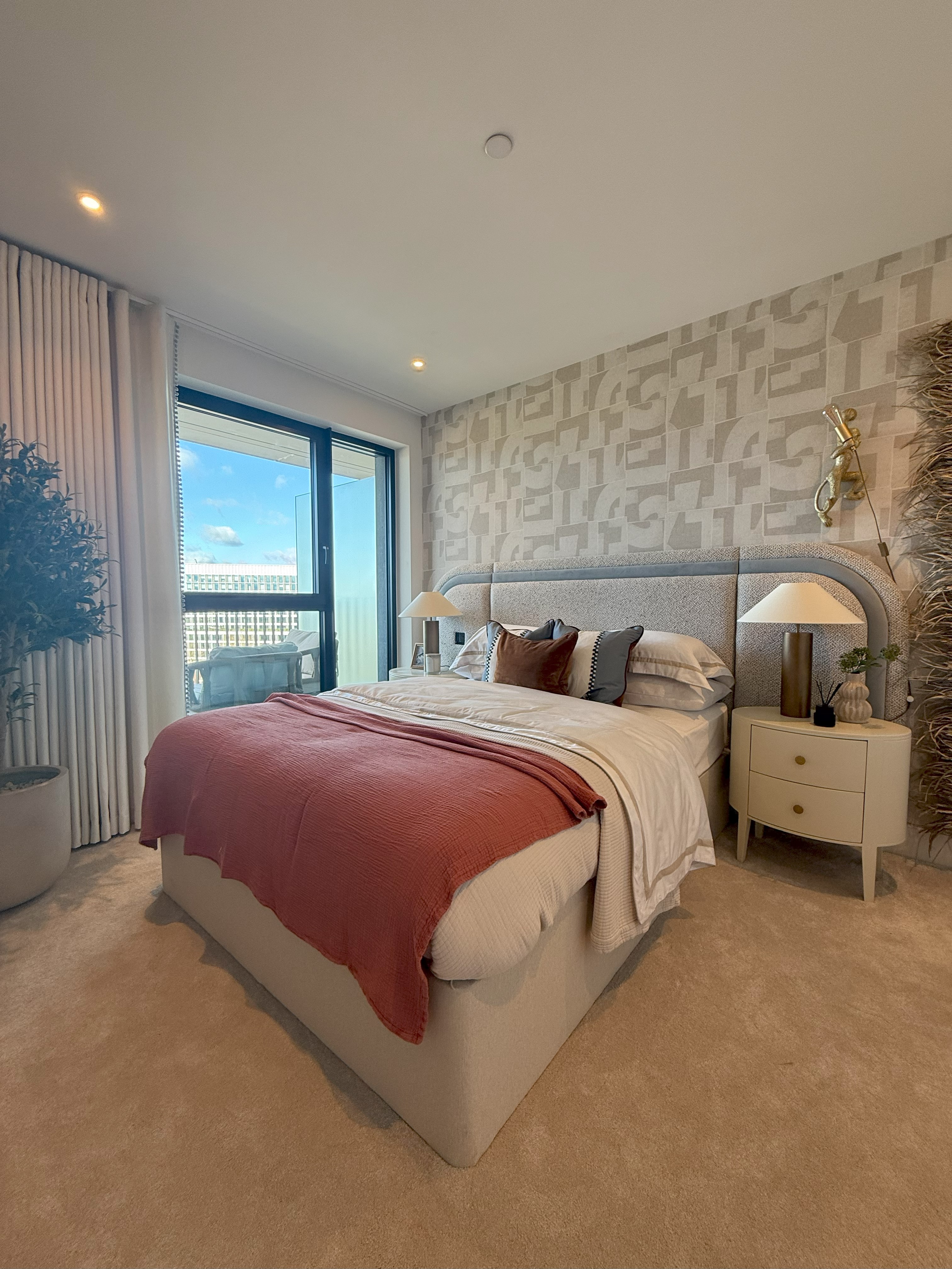 Lansha Group - UK Real Estate, UK Property Agency | One stop shop for buying and purchasing properties in the UK