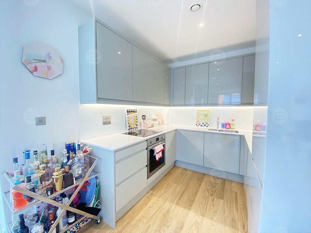 藍莎集團 | 英國置產一站式服務