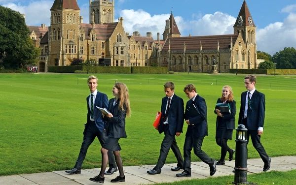 藍莎集團 | 英國置產一站式服務