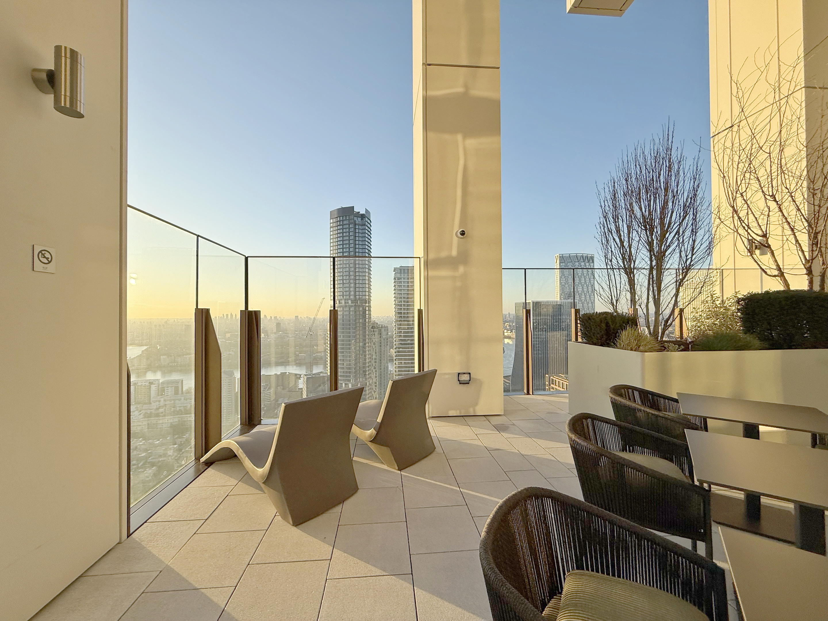 藍莎集團 - 英國樓盤、英國物業代理 | 英國買樓置業一站式服務