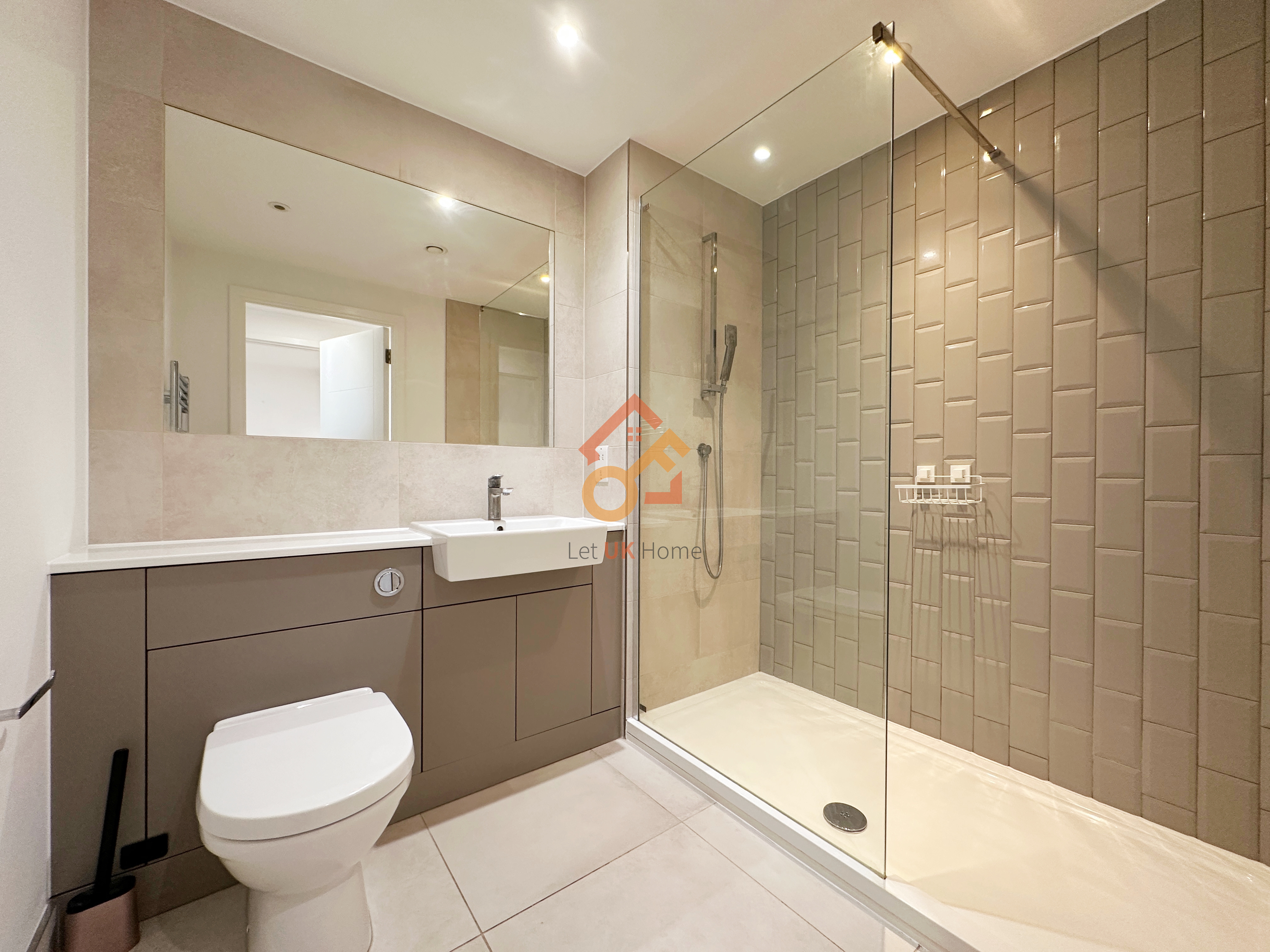 伦敦Colindale·1房1卫·Beaufort Park 房源图片