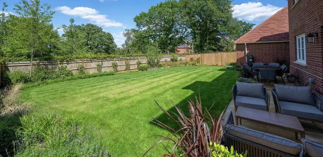 藍莎集團 | 英國置產一站式服務