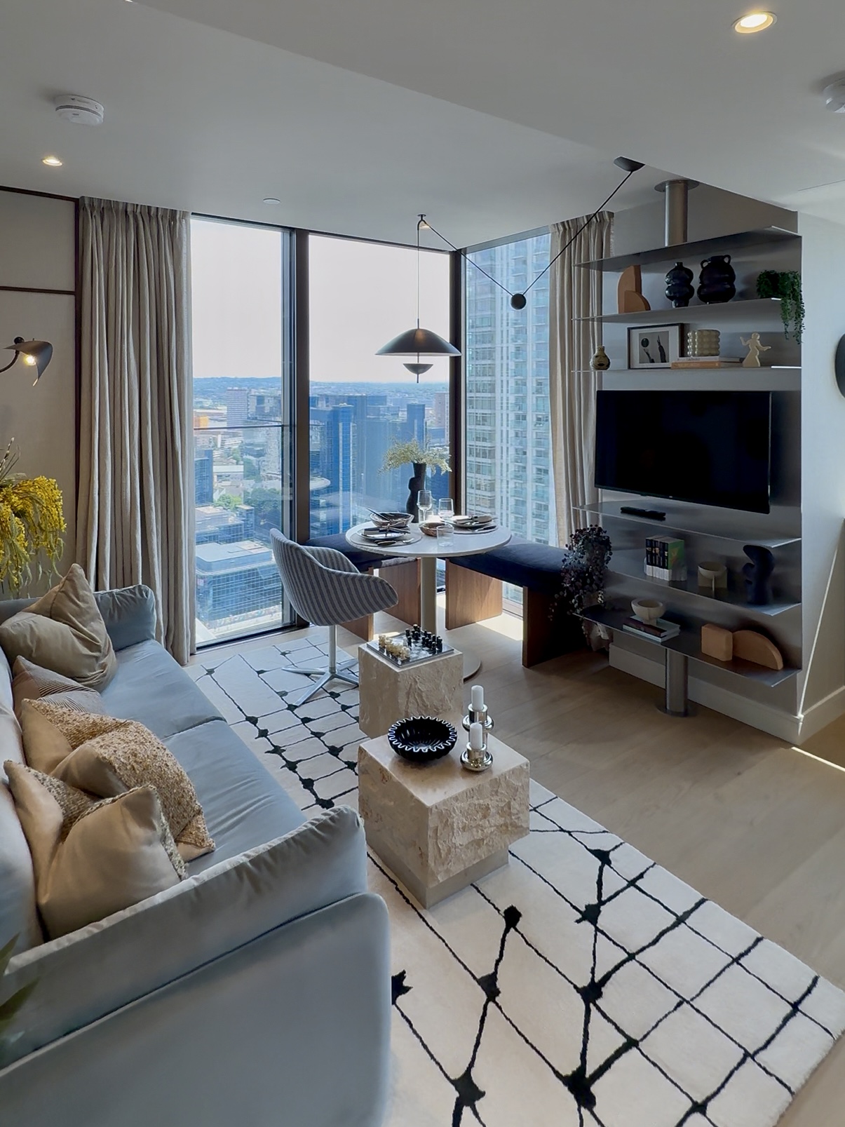 藍莎集團 - 英國樓盤、英國物業代理 | 英國買樓置業一站式服務