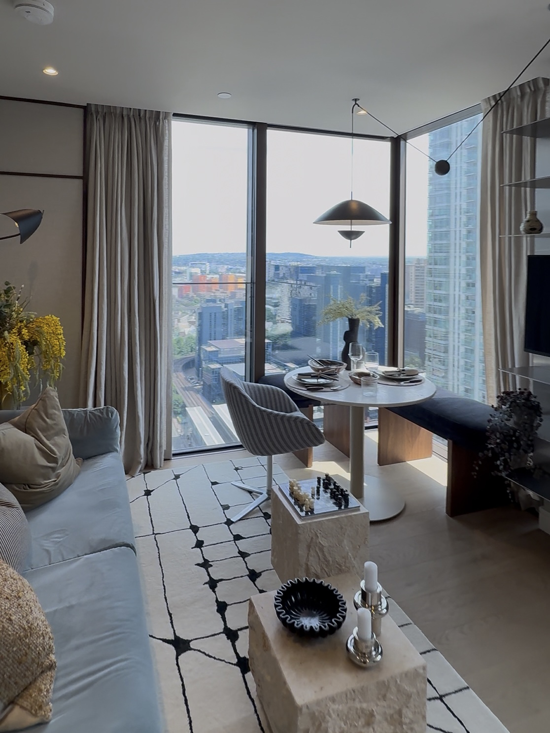 藍莎集團 - 英國樓盤、英國物業代理 | 英國買樓置業一站式服務