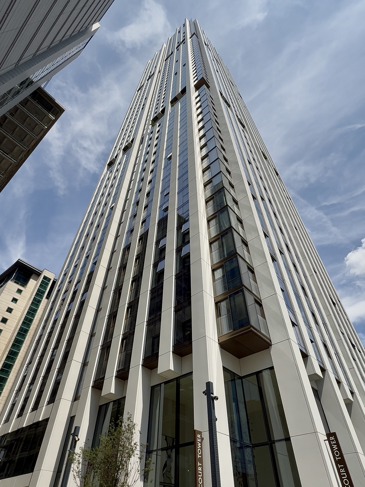 藍莎集團 - 英國樓盤、英國物業代理 | 英國買樓置業一站式服務