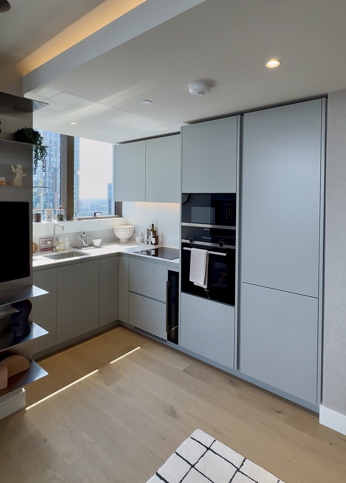 藍莎集團 - 英國樓盤、英國物業代理 | 英國買樓置業一站式服務