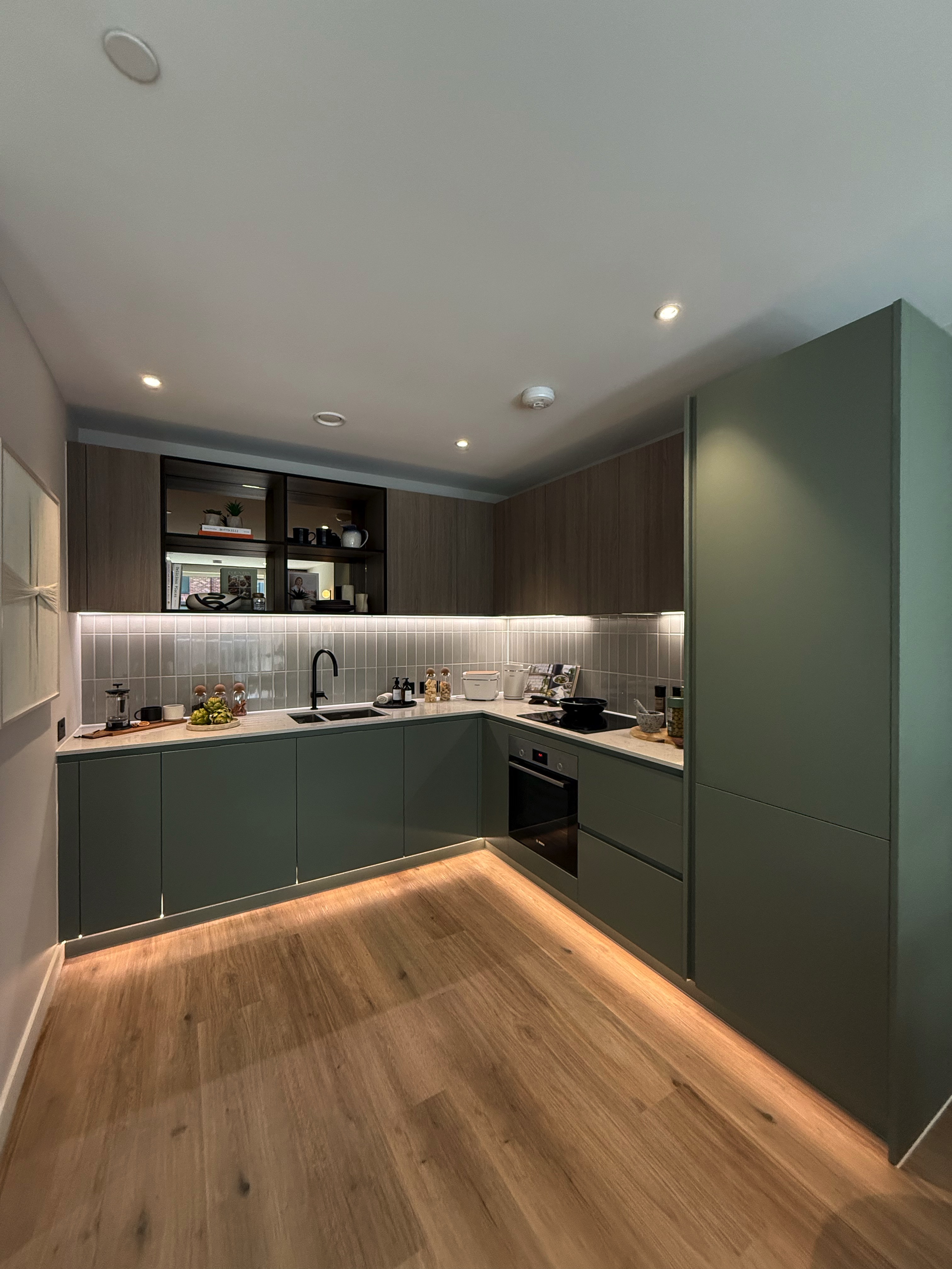 藍莎集團 - 英國樓盤、英國物業代理 | 英國買樓置業一站式服務