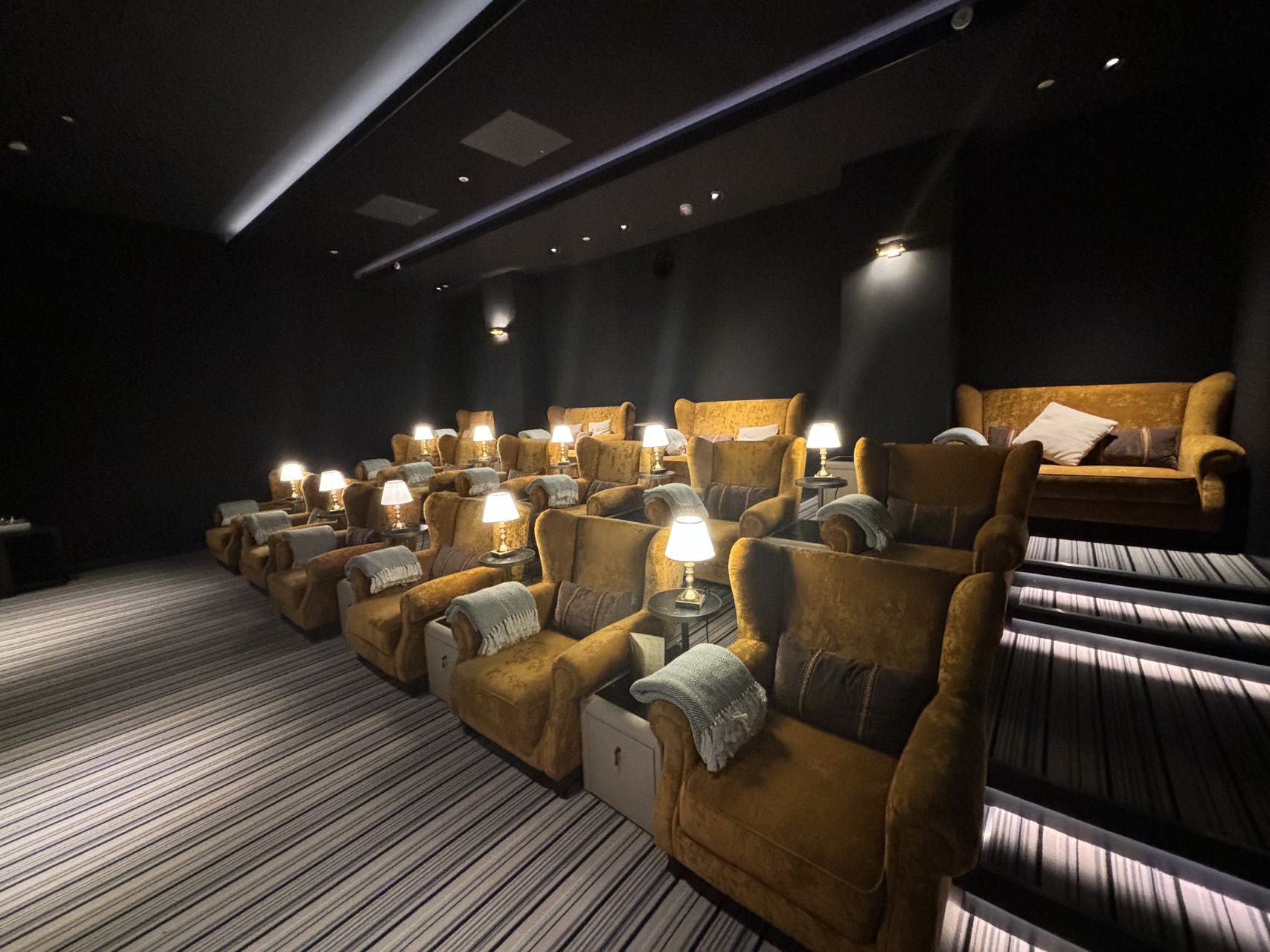 藍莎集團 - 英國樓盤、英國物業代理 | 英國買樓置業一站式服務