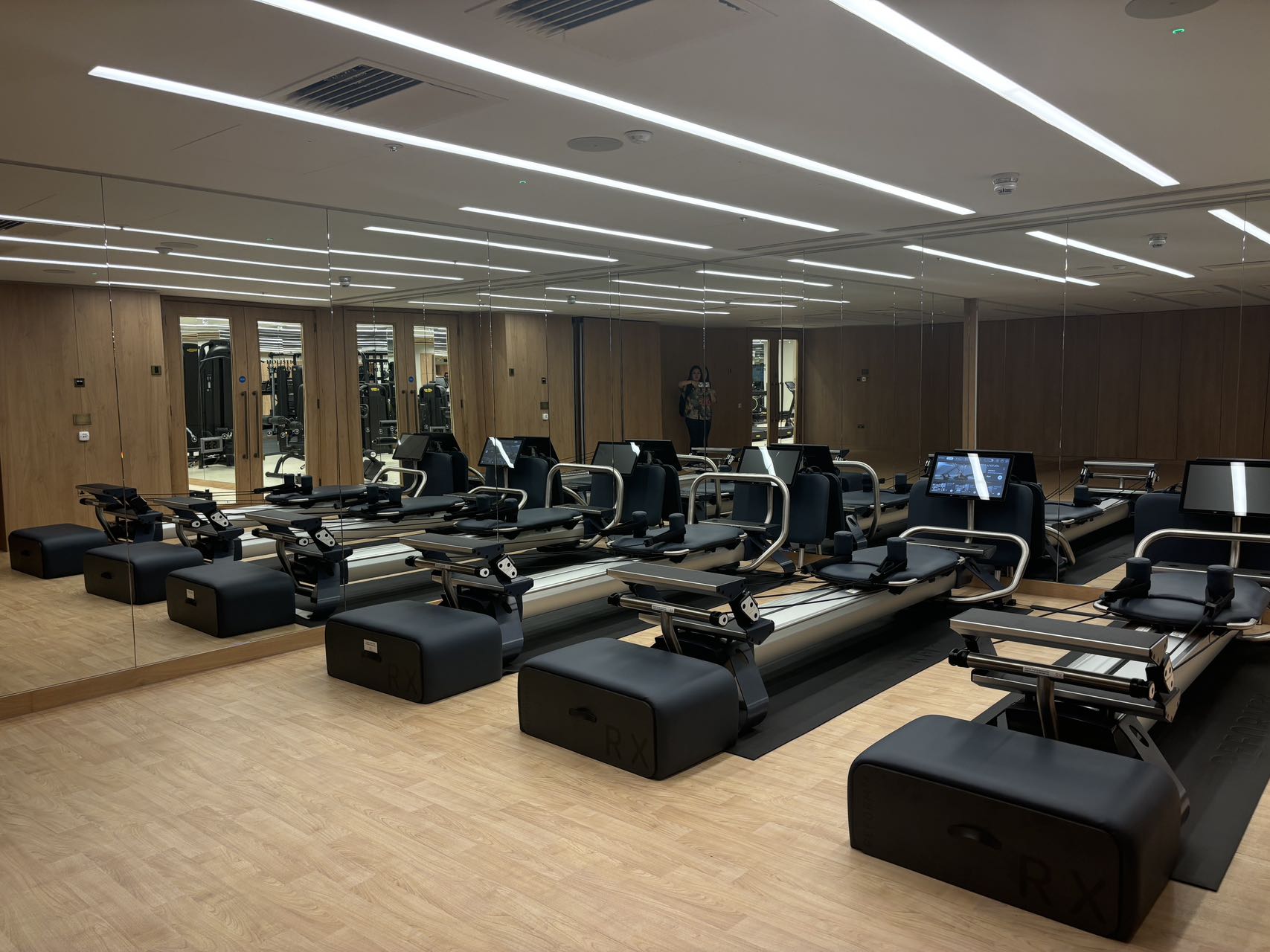 藍莎集團 - 英國樓盤、英國物業代理 | 英國買樓置業一站式服務