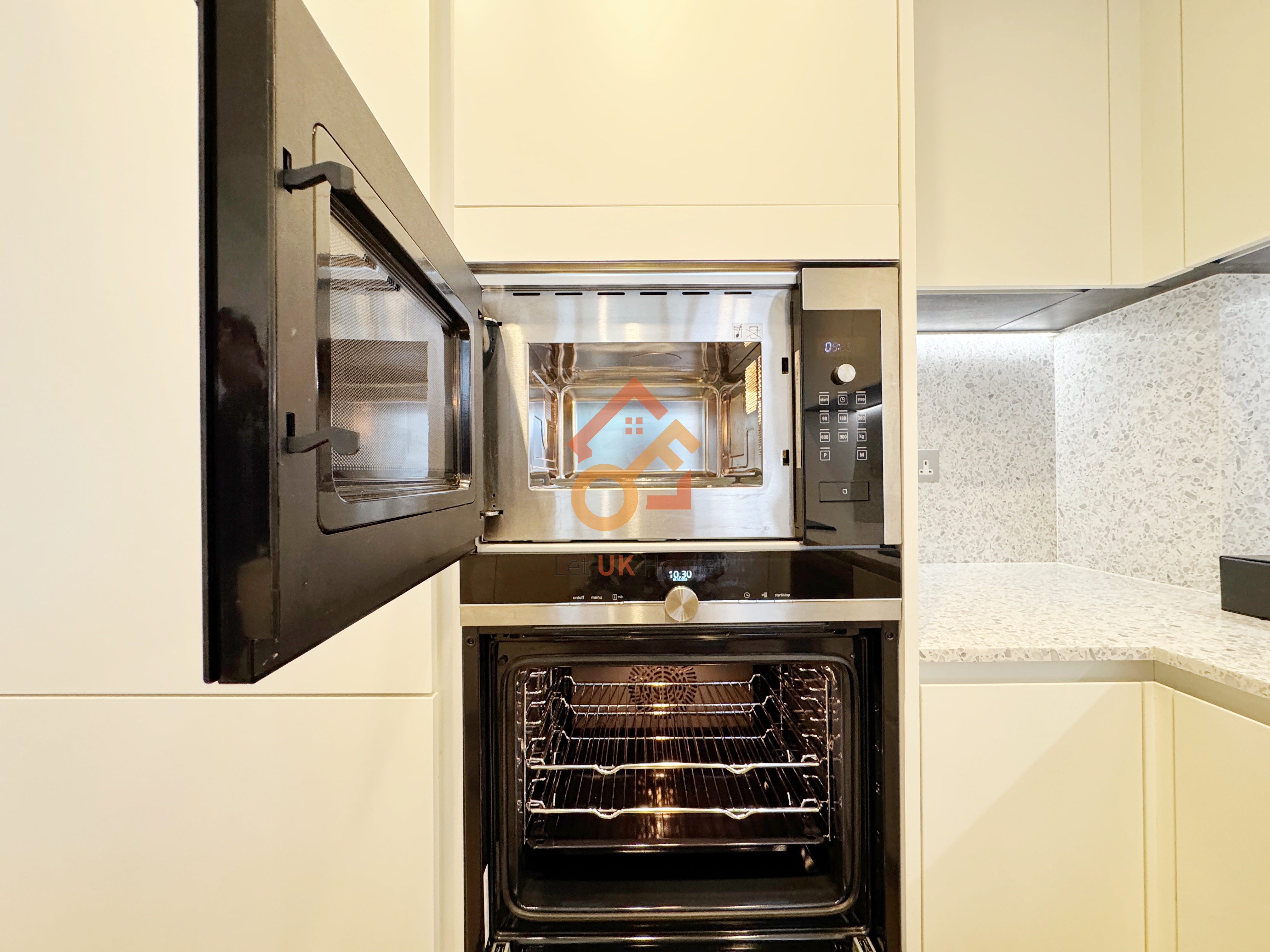 伦敦White City·2房·Wood Crescent 房源图片