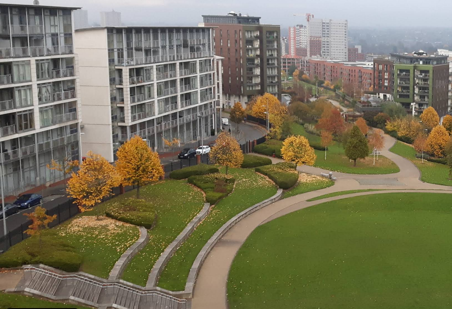 伯明翰Park Central·2房1卫·Longleat Avenue 外立面