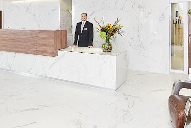 藍莎集團 - 英國樓盤、英國物業代理 | 英國買樓置業一站式服務