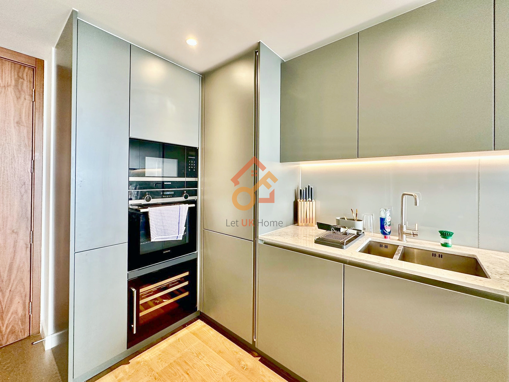 藍莎集團 - 英國樓盤、英國物業代理 | 英國買樓置業一站式服務