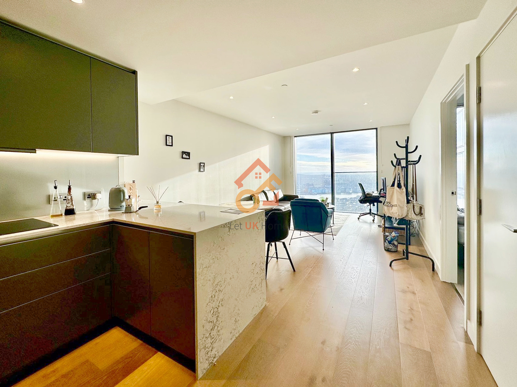 藍莎集團 - 英國樓盤、英國物業代理 | 英國買樓置業一站式服務