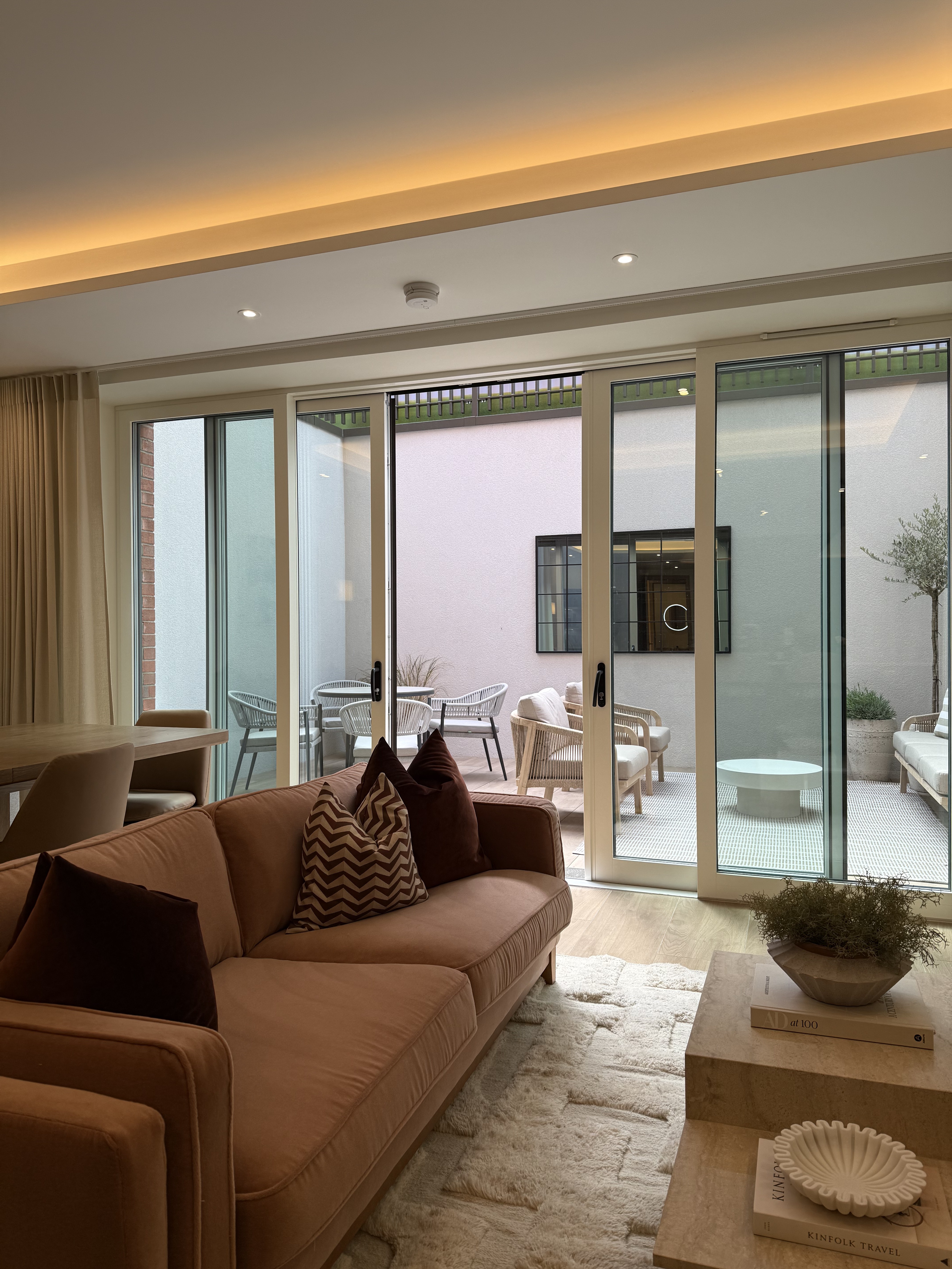 Lansha Group - UK Real Estate, UK Property Agency | One stop shop for buying and purchasing properties in the UK