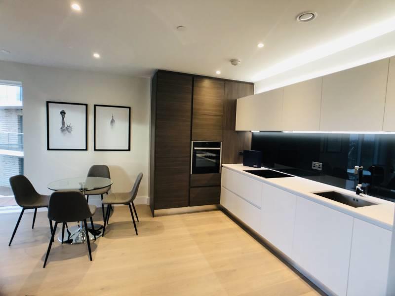 藍莎集團 | 英國置產一站式服務