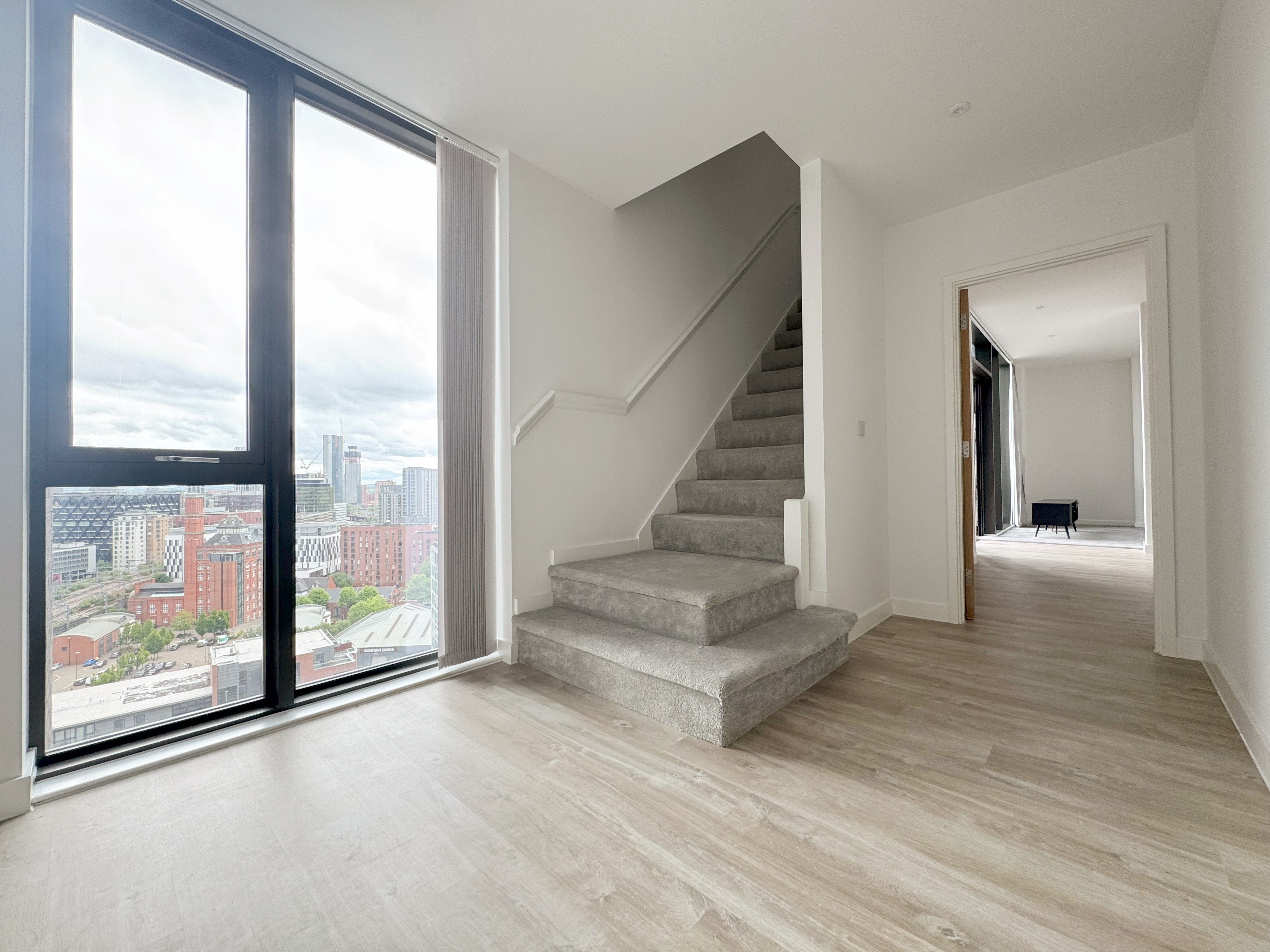 藍莎集團 - 英國樓盤、英國物業代理 | 英國買樓置業一站式服務