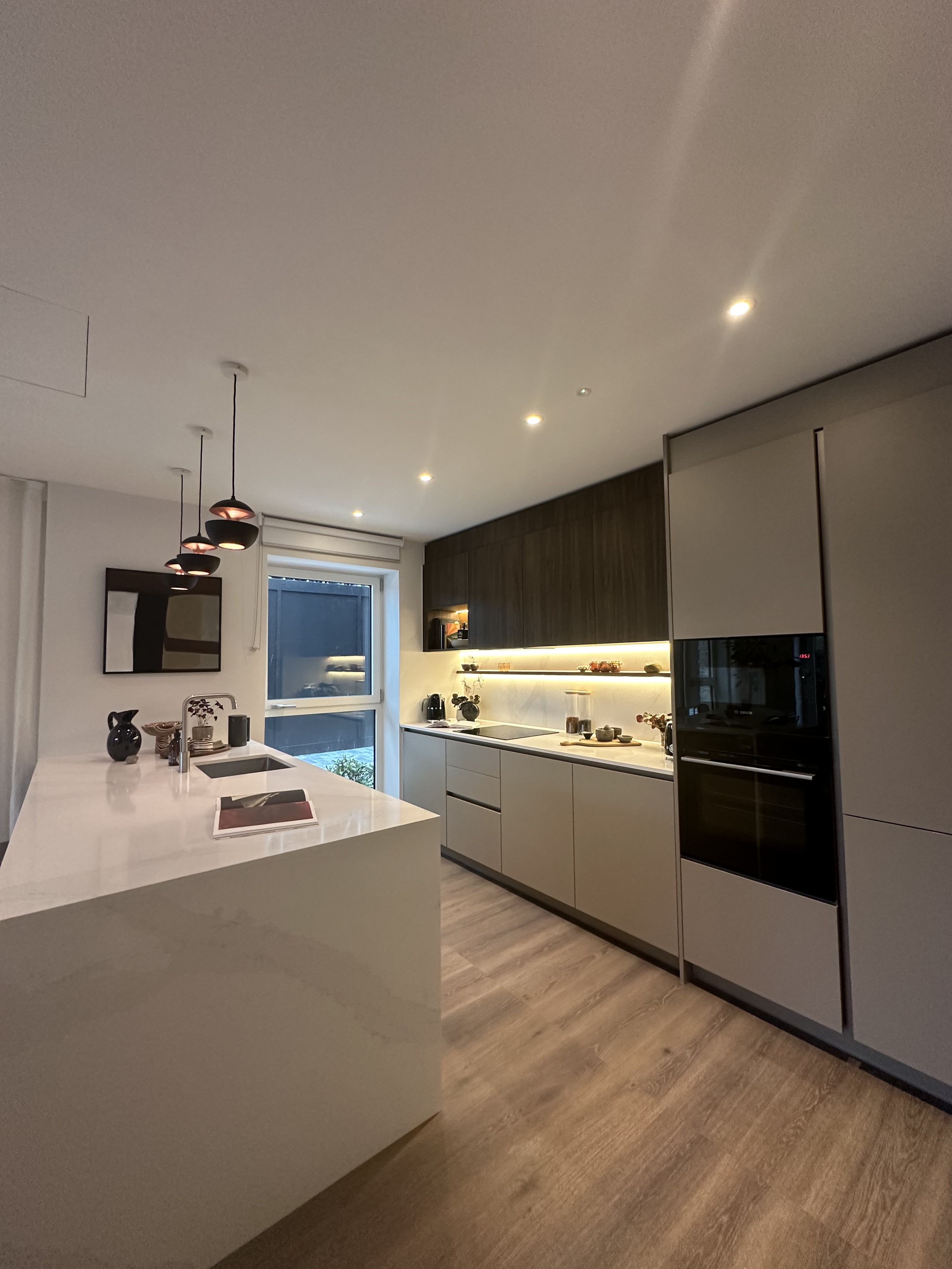 藍莎集團 - 英國樓盤、英國物業代理 | 英國買樓置業一站式服務