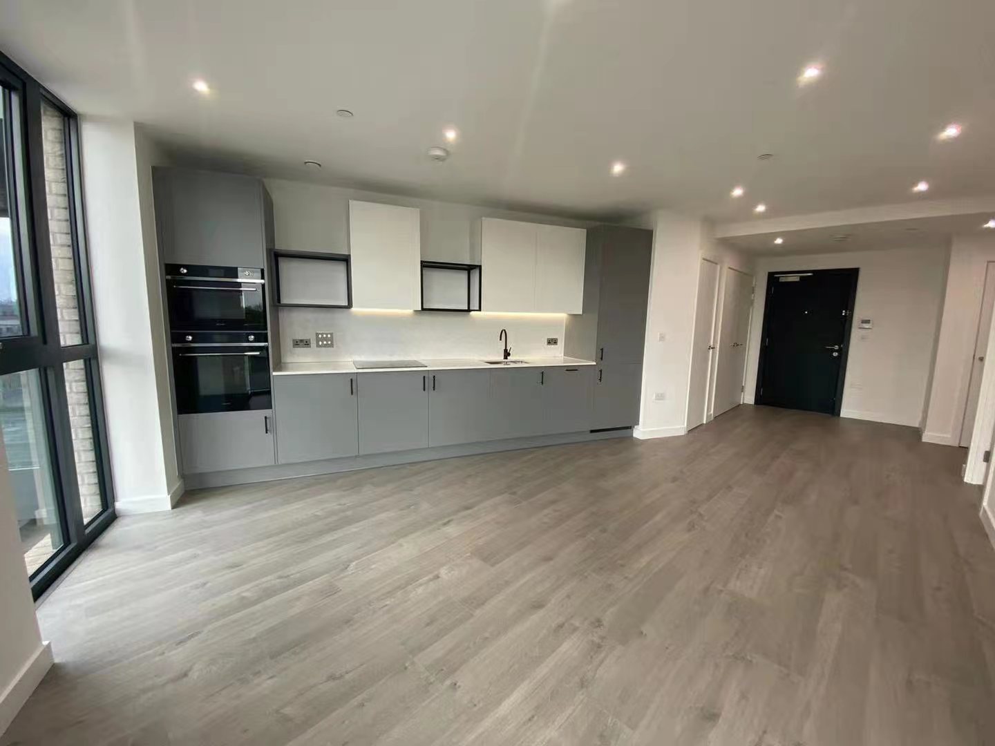 藍莎集團 | 英國置產一站式服務