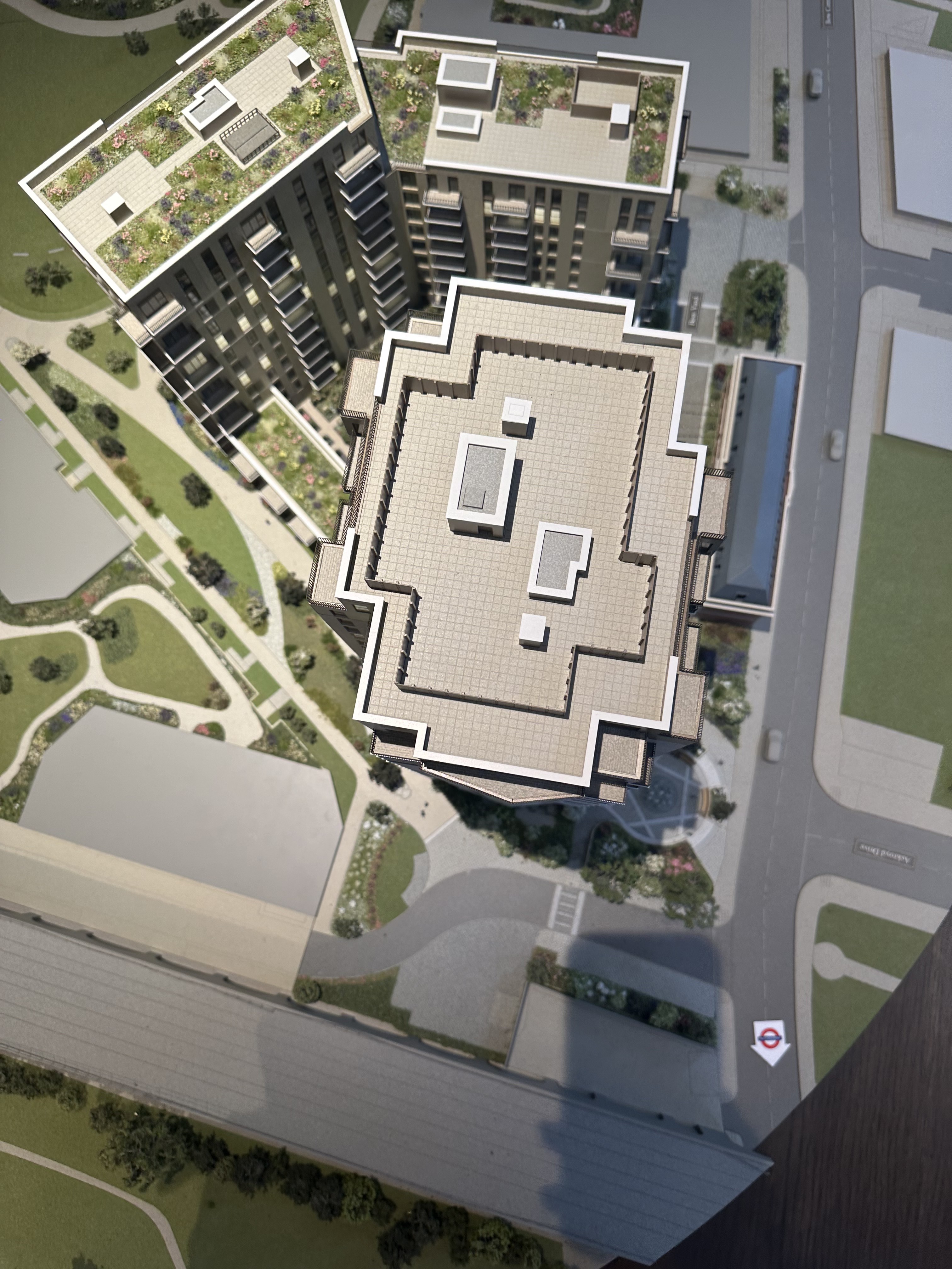 藍莎集團 - 英國樓盤、英國物業代理 | 英國買樓置業一站式服務