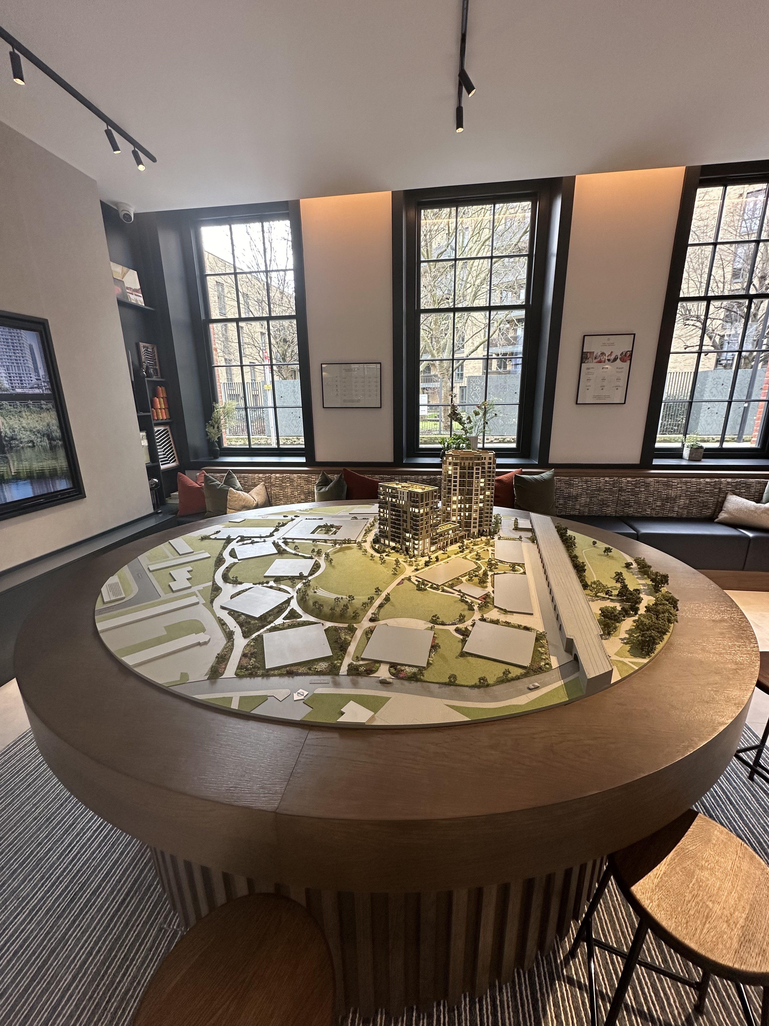 藍莎集團 - 英國樓盤、英國物業代理 | 英國買樓置業一站式服務