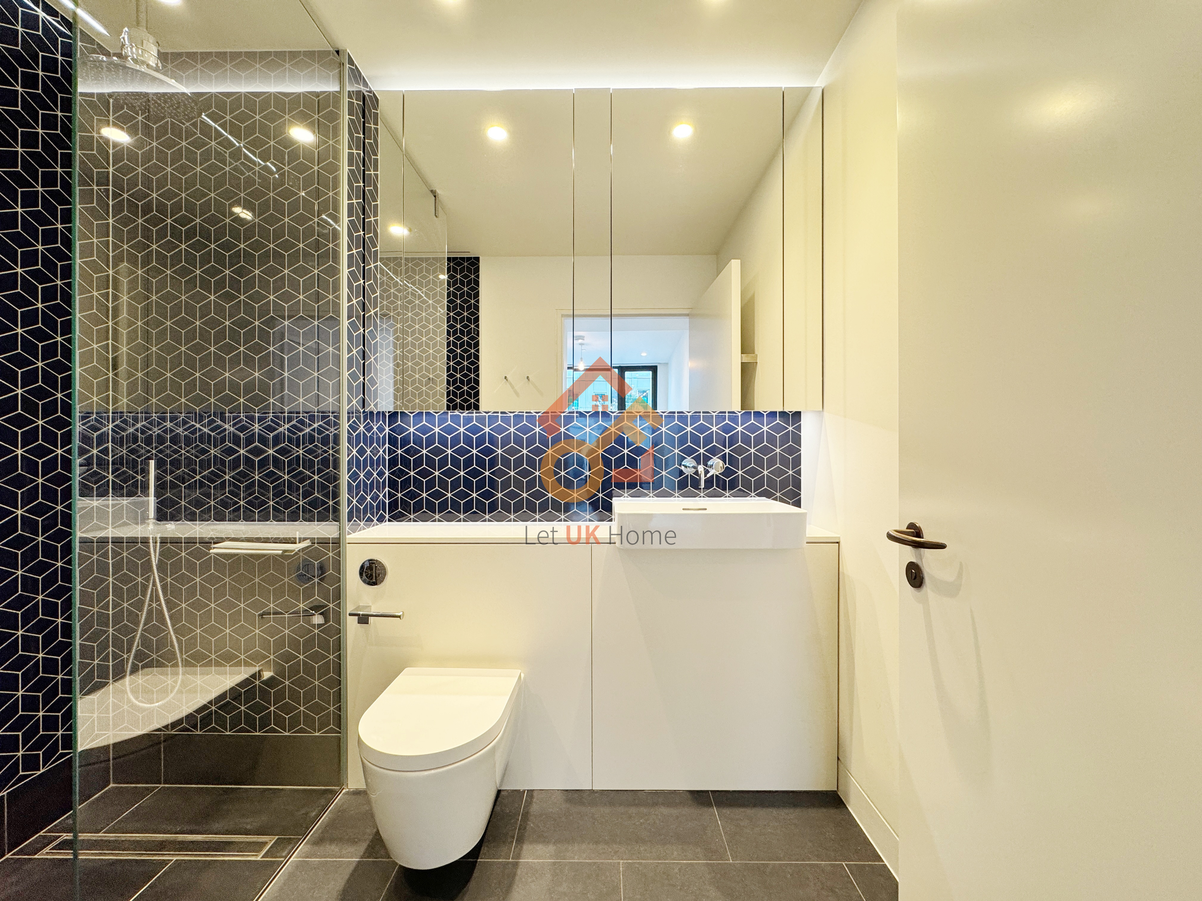 伦敦White City·2房·Wood Crescent 房源图片