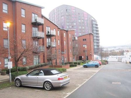 利兹Leeds·2房2卫·Bouverie Court 外立面