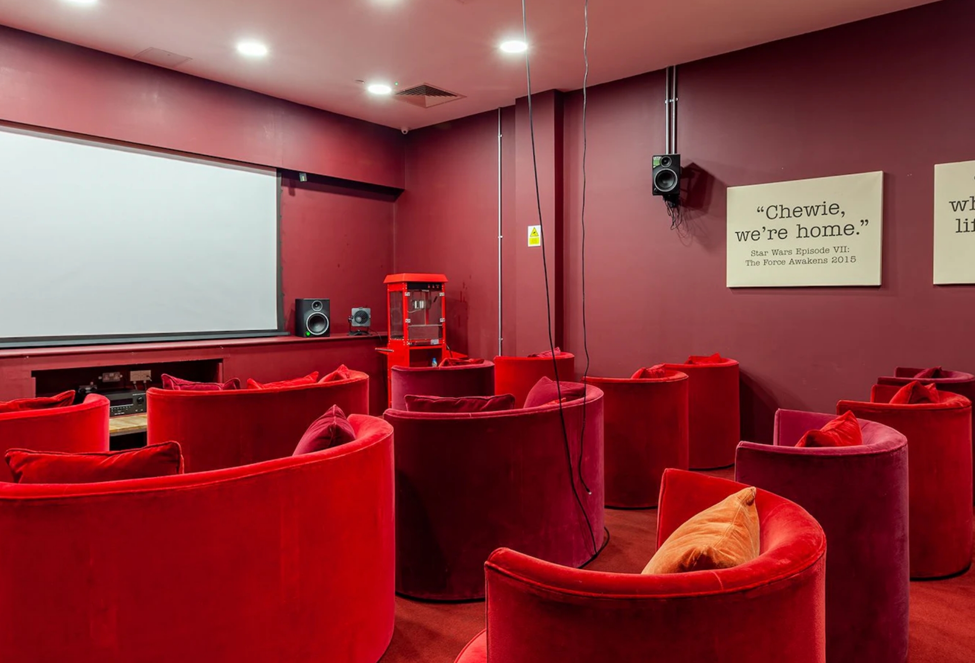 谢菲尔德·学生公寓·Redvers Tower 公寓设施