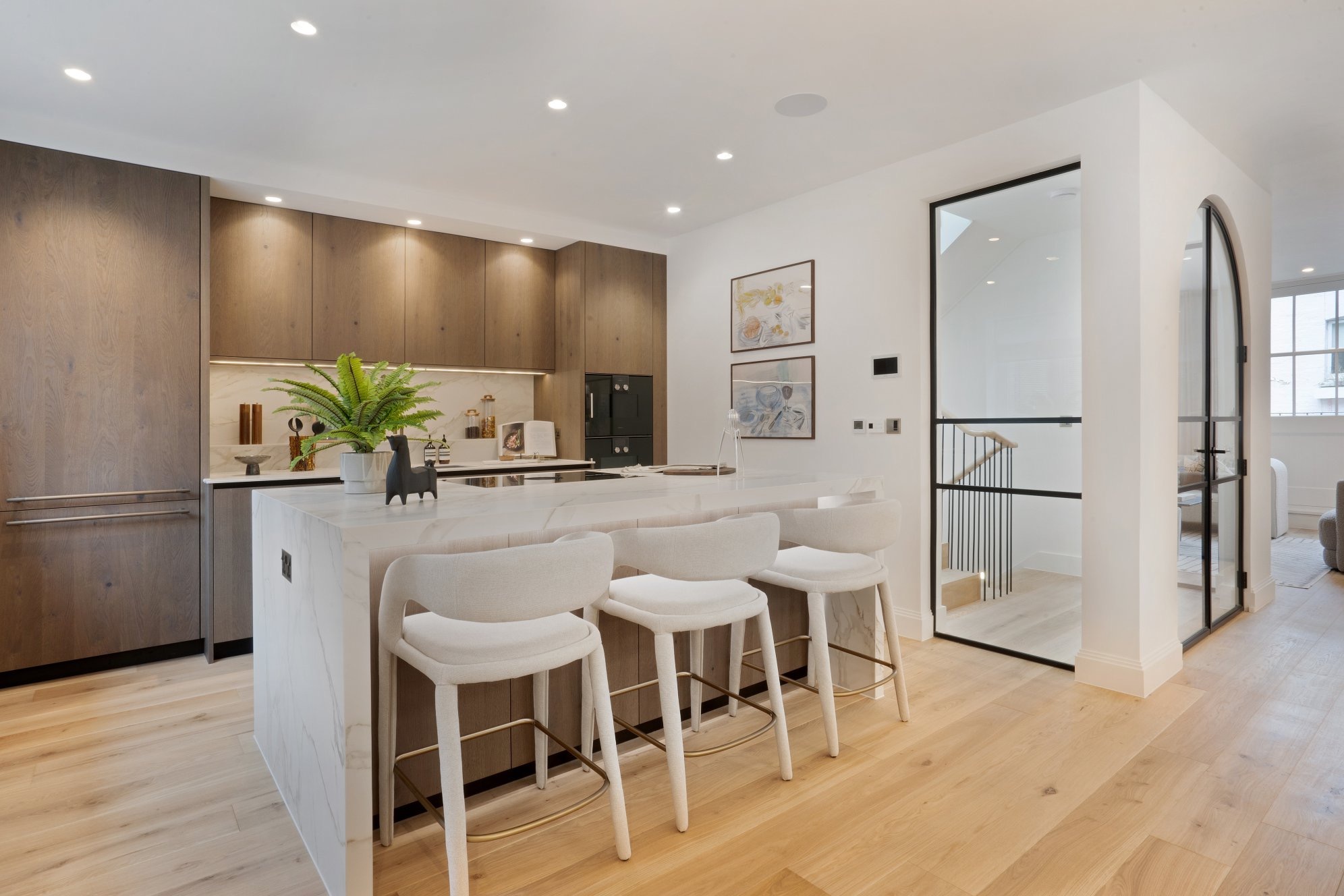 藍莎集團 - 英國樓盤、英國物業代理 | 英國買樓置業一站式服務