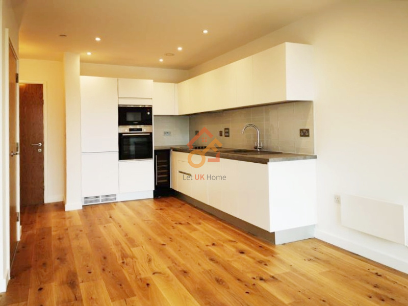 藍莎集團 - 英國樓盤、英國物業代理 | 英國買樓置業一站式服務