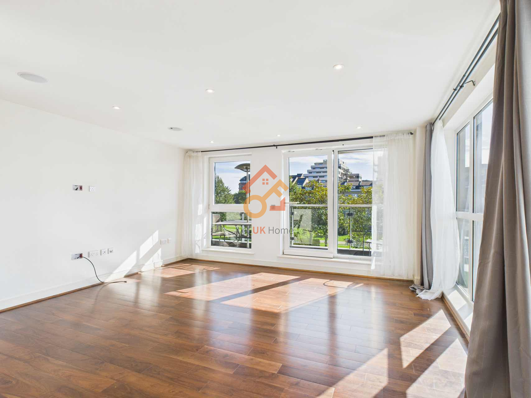 藍莎集團 - 英國樓盤、英國物業代理 | 英國買樓置業一站式服務