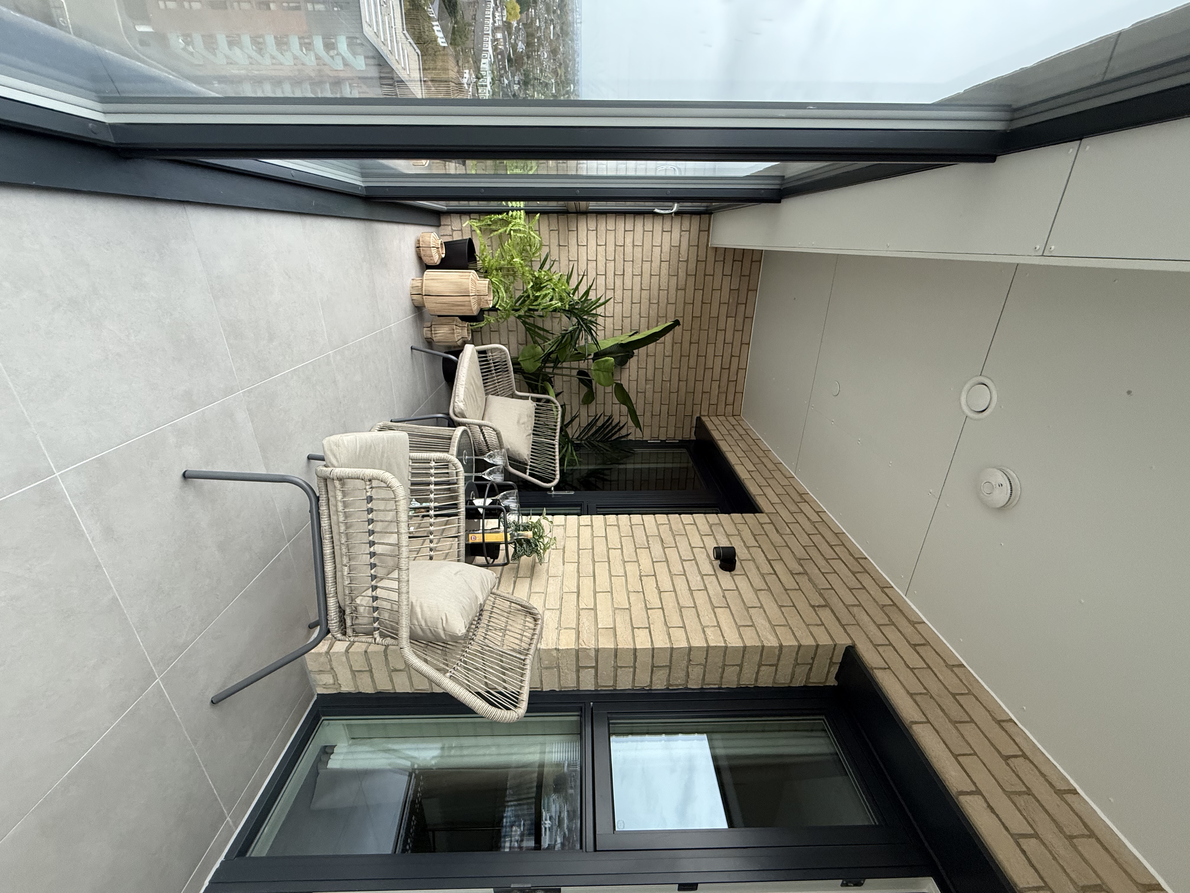 藍莎集團 - 英國樓盤、英國物業代理 | 英國買樓置業一站式服務