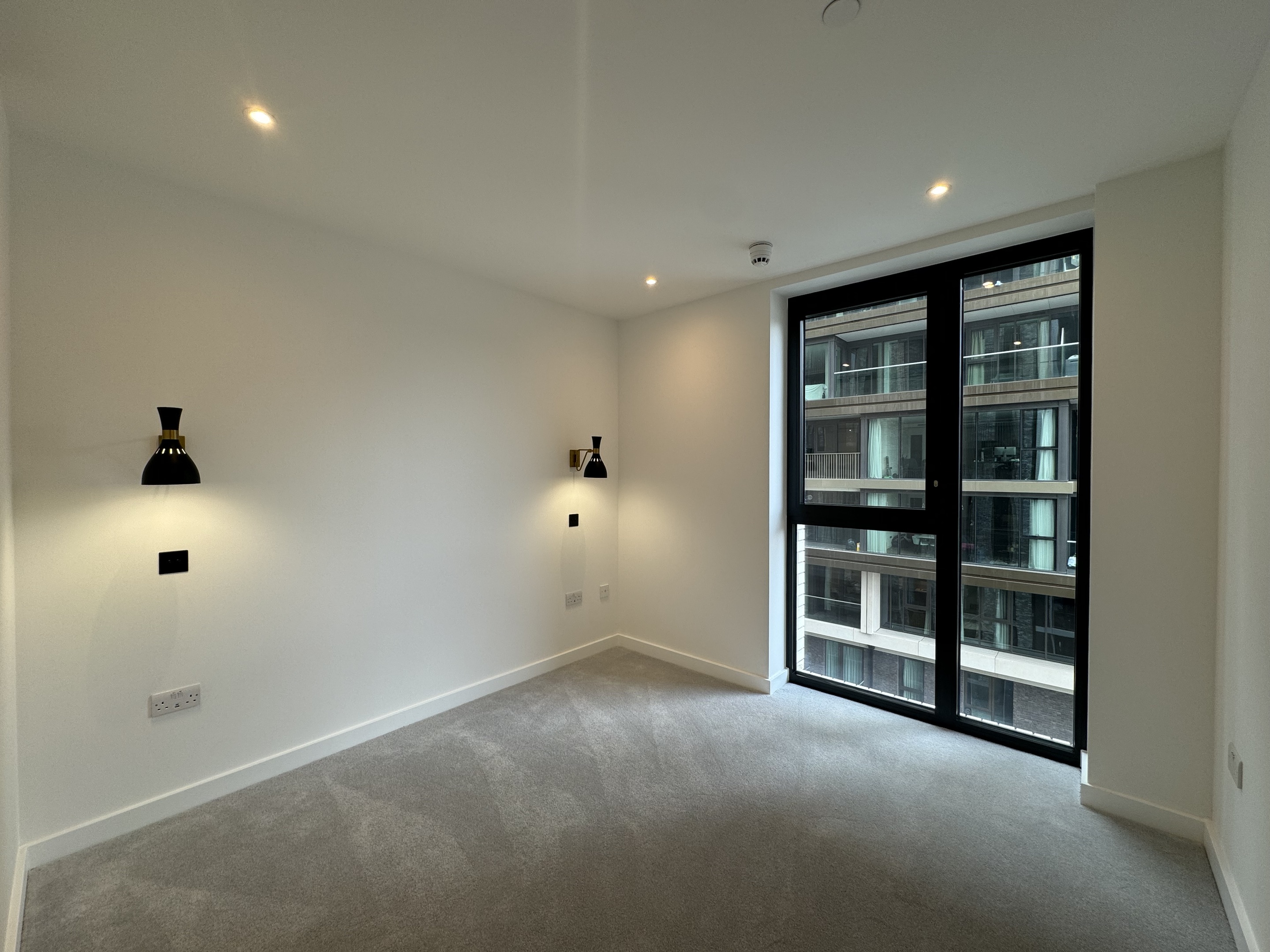 藍莎集團 | 英國置產一站式服務