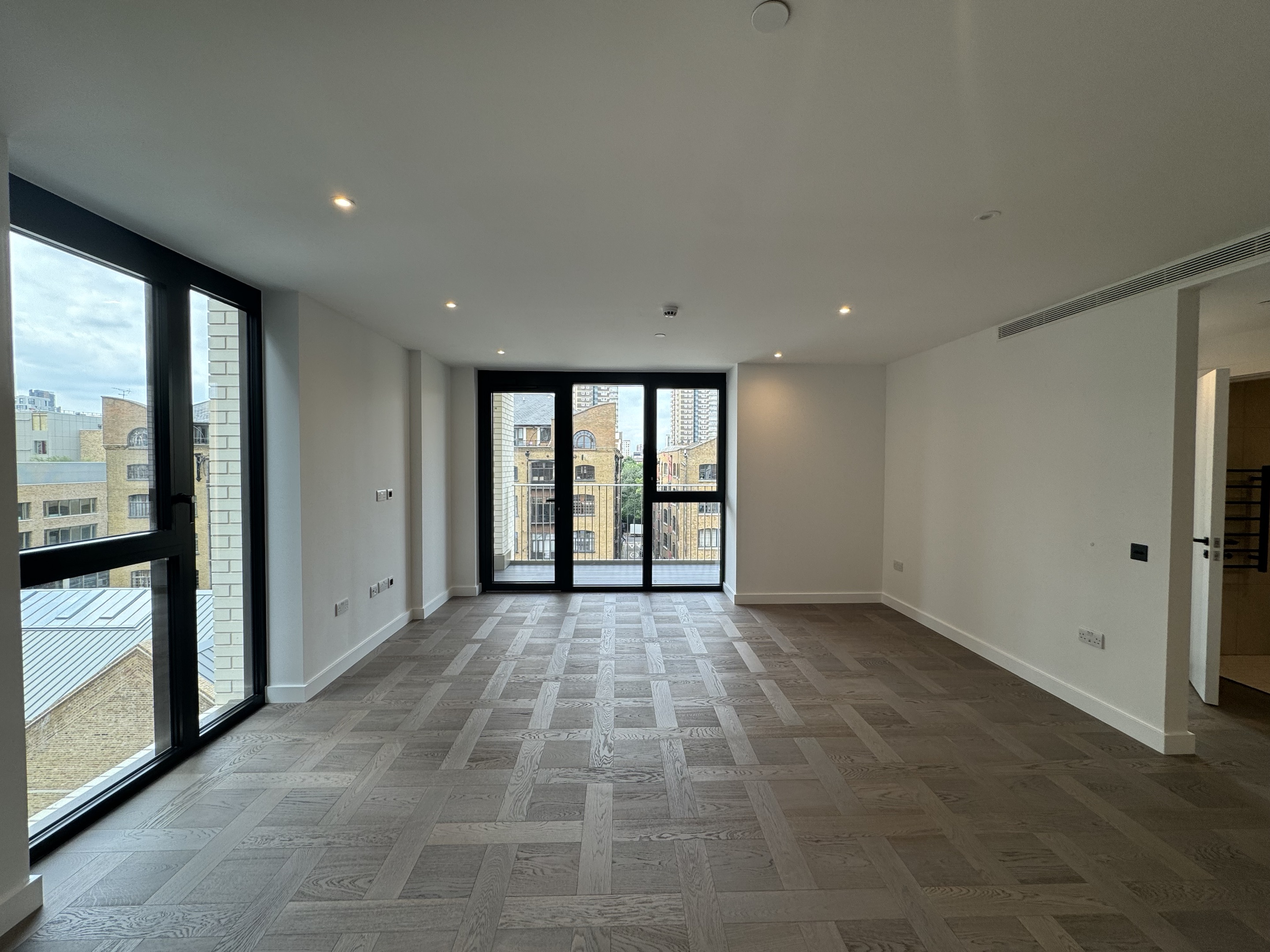 藍莎集團 | 英國置產一站式服務