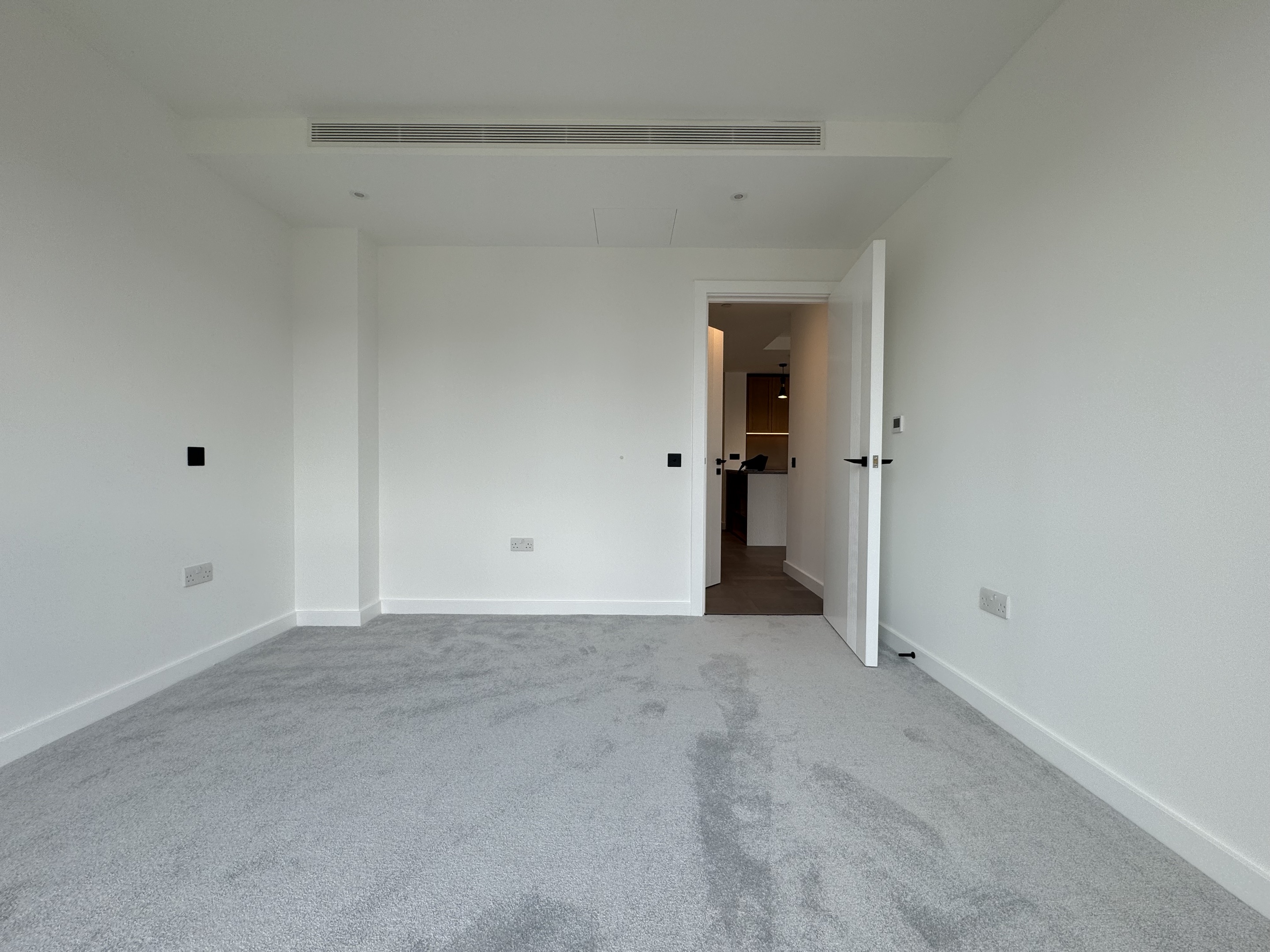 藍莎集團 | 英國置產一站式服務