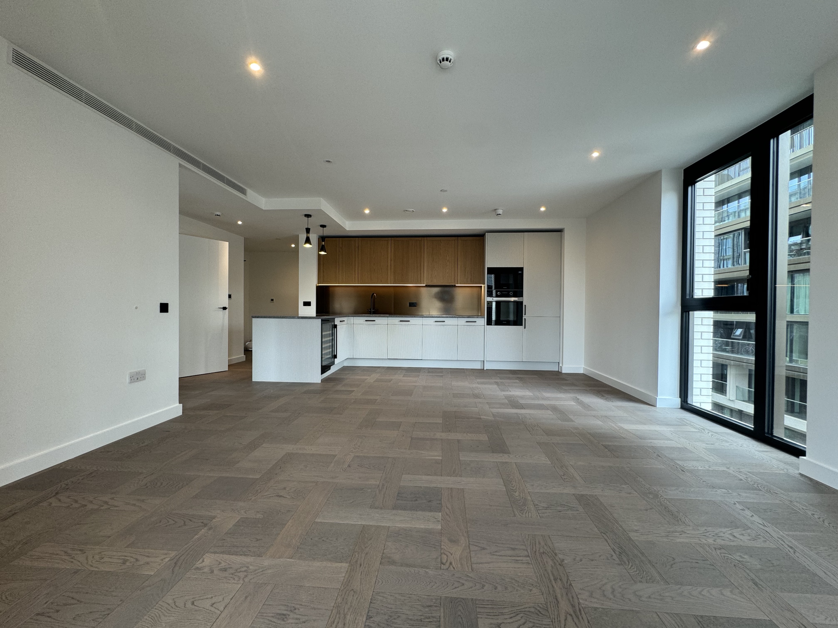 藍莎集團 | 英國置產一站式服務