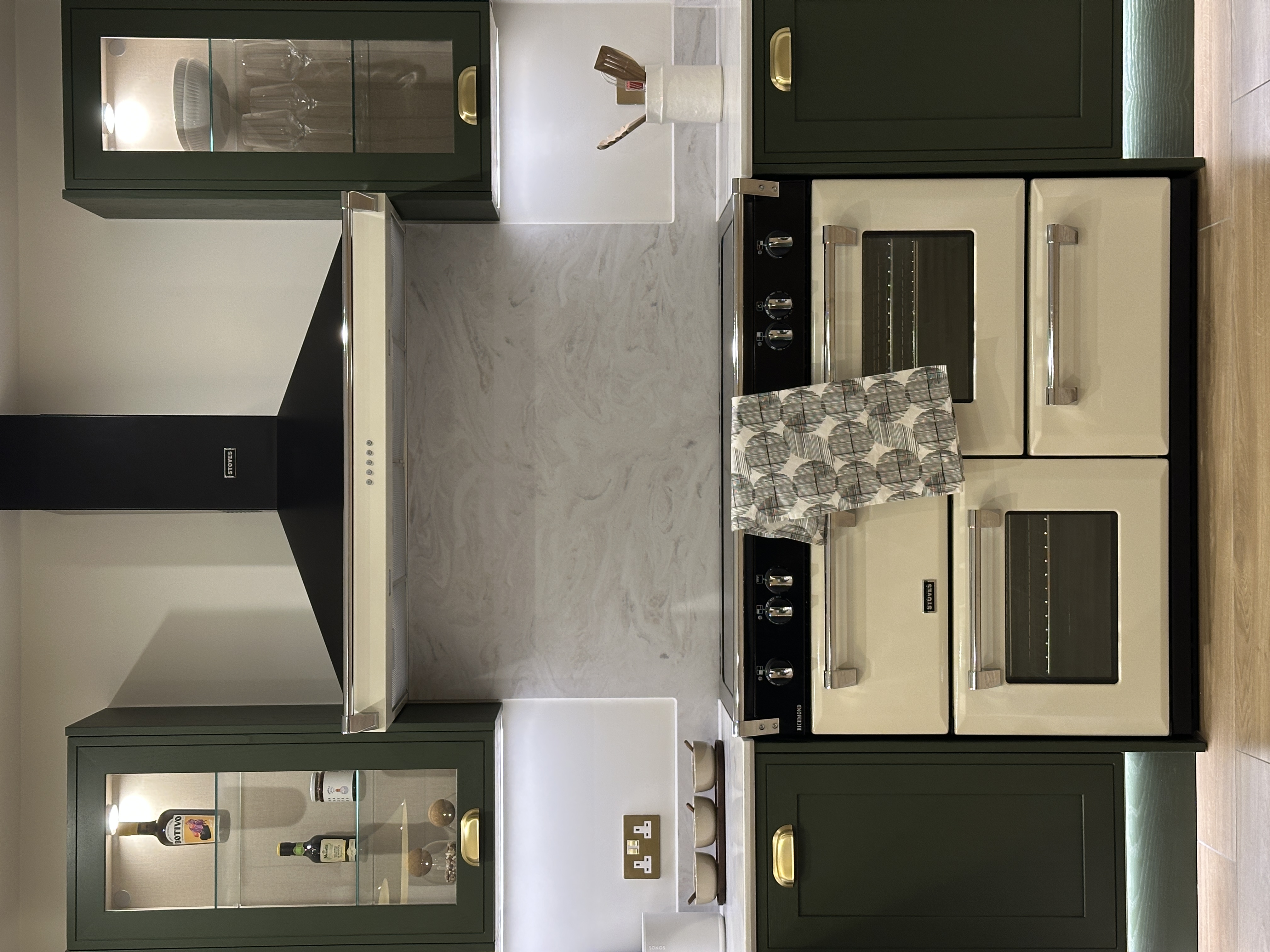 Lansha Group - UK Real Estate, UK Property Agency | One stop shop for buying and purchasing properties in the UK