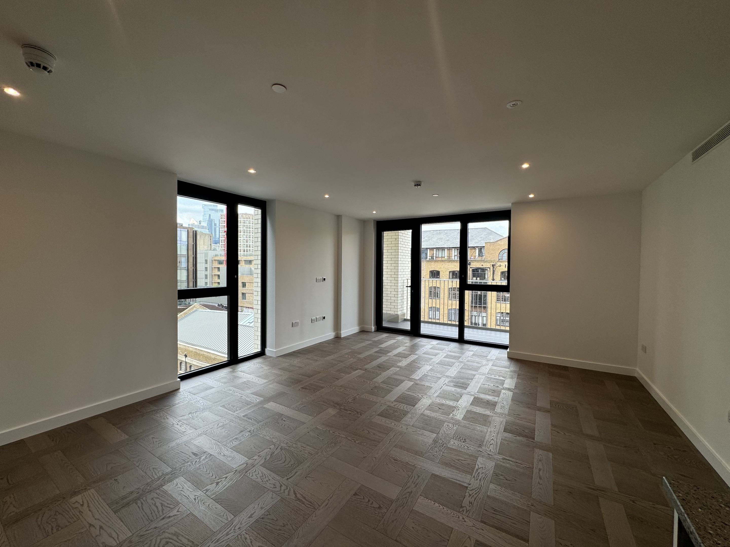 藍莎集團 | 英國置產一站式服務