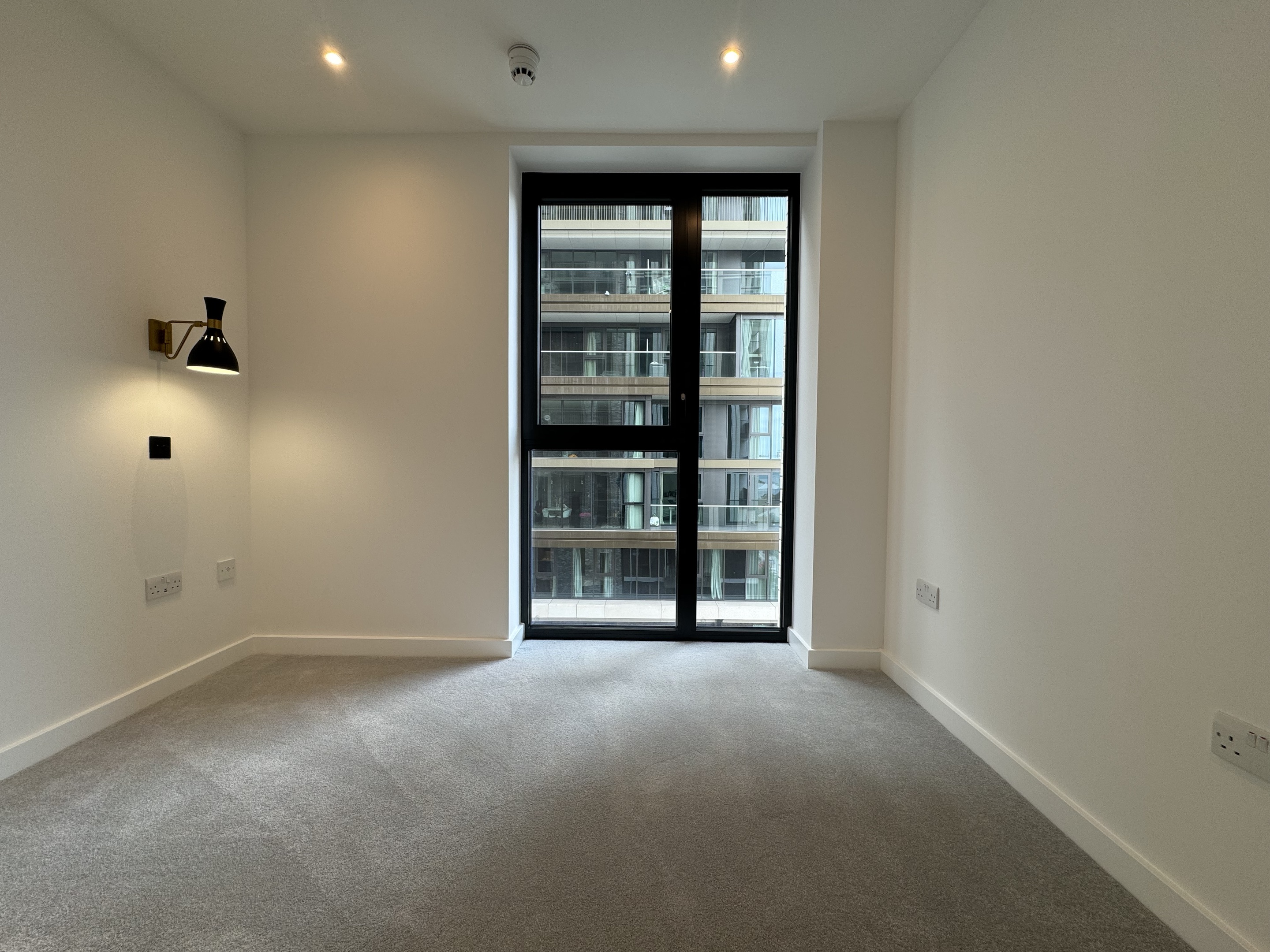 藍莎集團 | 英國置產一站式服務