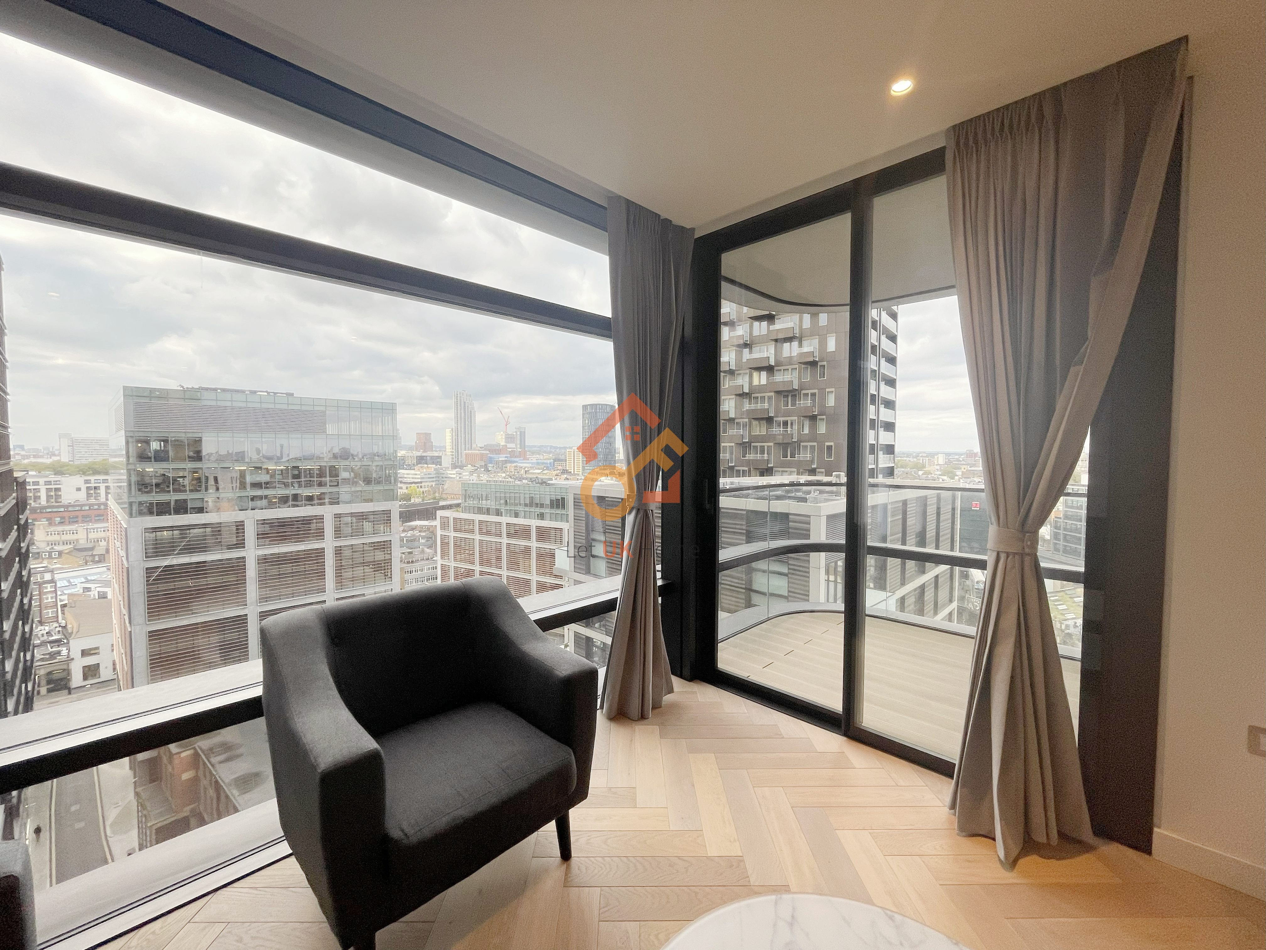 伦敦City of London·1房1卫·Principal Tower 房源图片