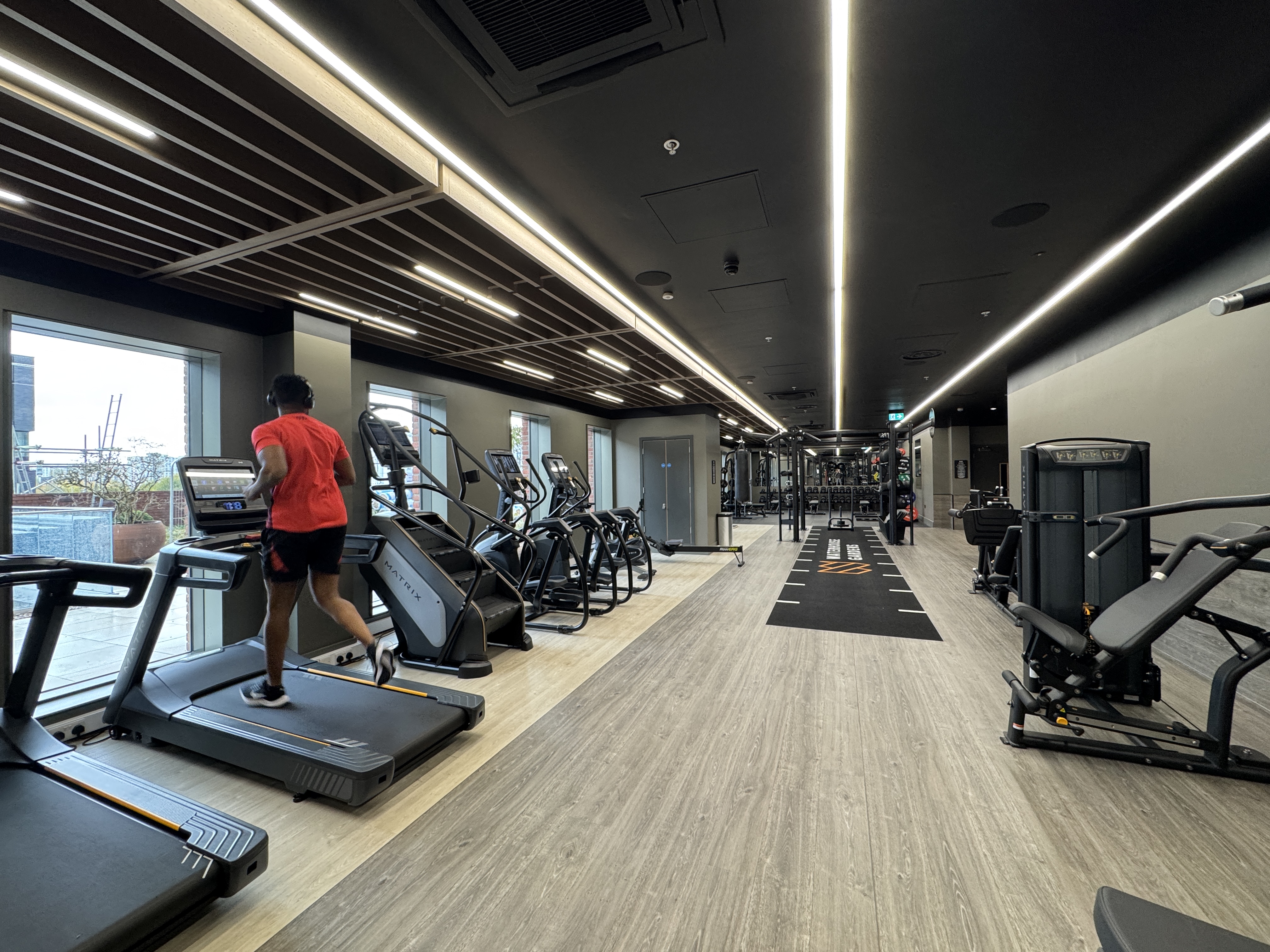 藍莎集團 - 英國樓盤、英國物業代理 | 英國買樓置業一站式服務