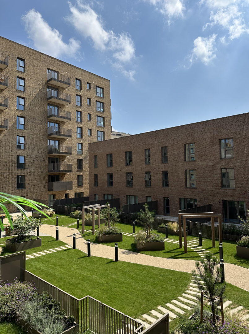 藍莎集團 - 英國樓盤、英國物業代理 | 英國買樓置業一站式服務