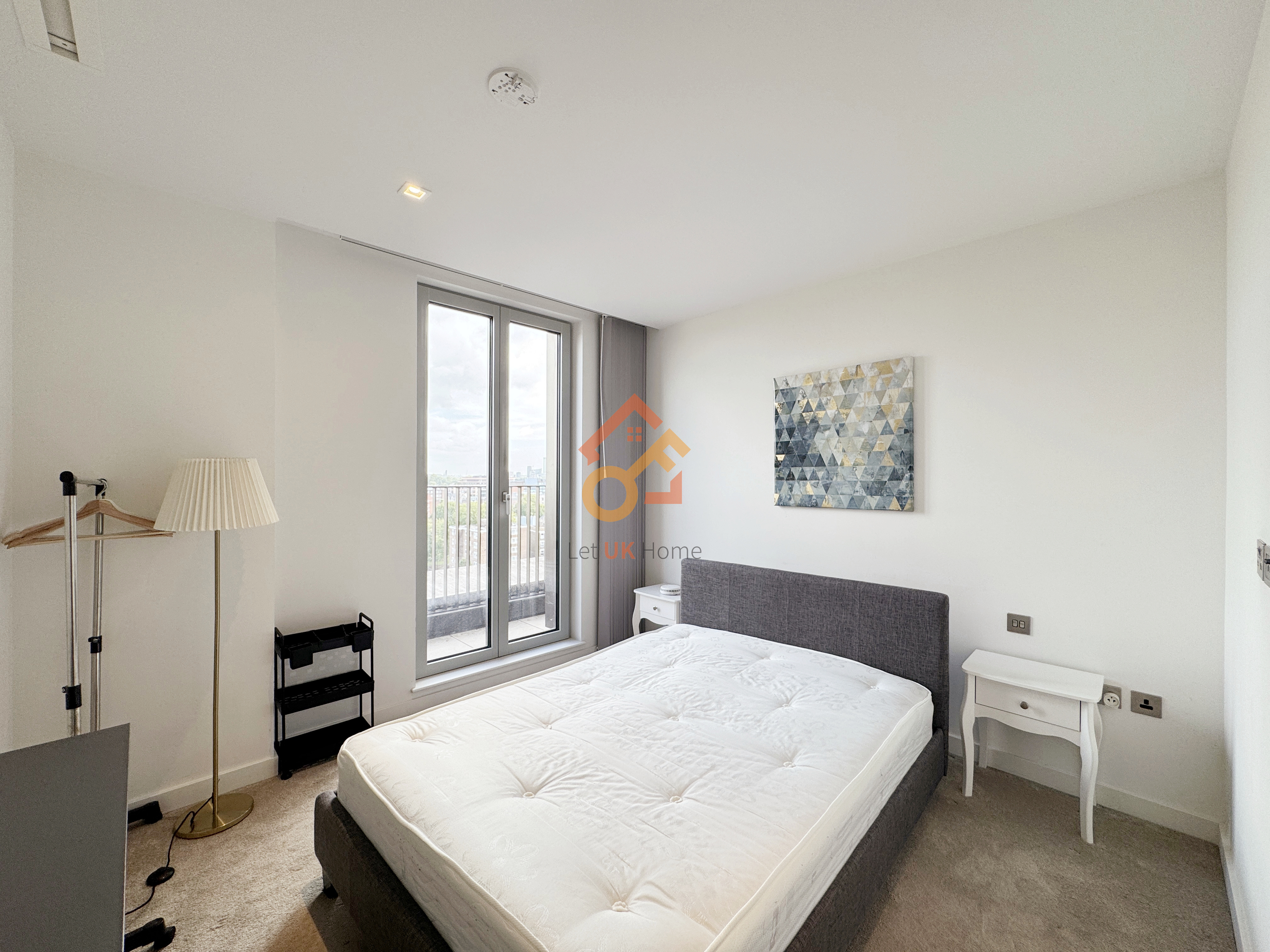 Lansha Group - UK Real Estate, UK Property Agency | One stop shop for buying and purchasing properties in the UK