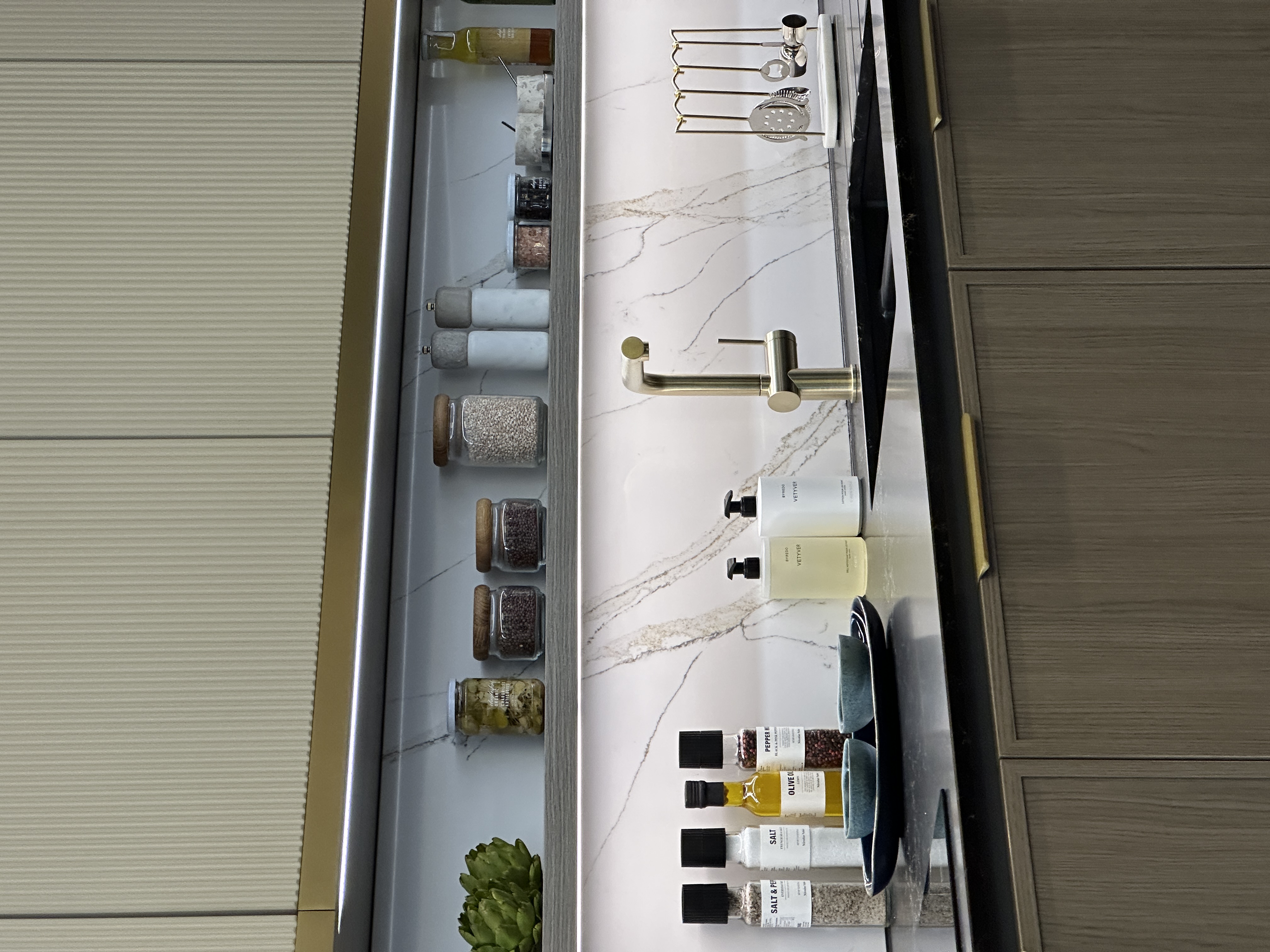 藍莎集團 | 英國置產一站式服務