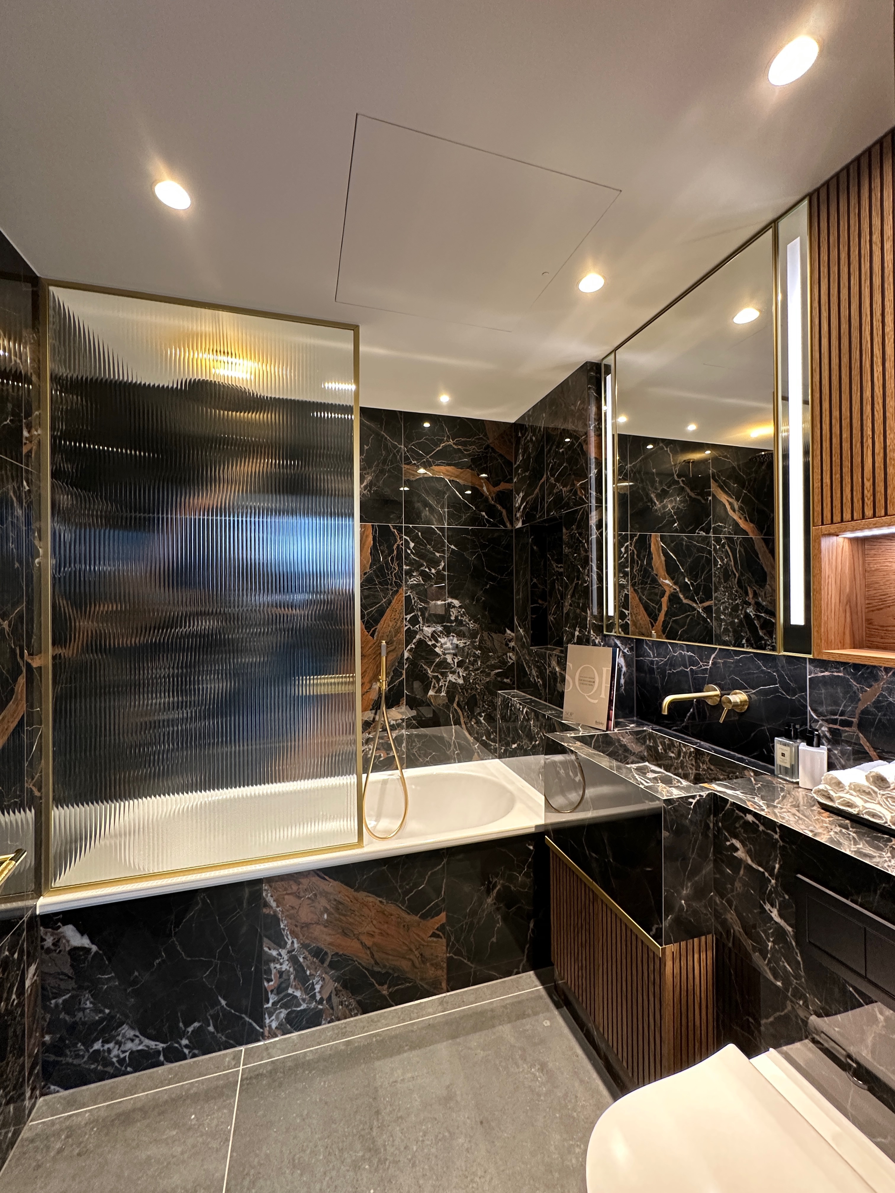 藍莎集團 - 英國樓盤、英國物業代理 | 英國買樓置業一站式服務